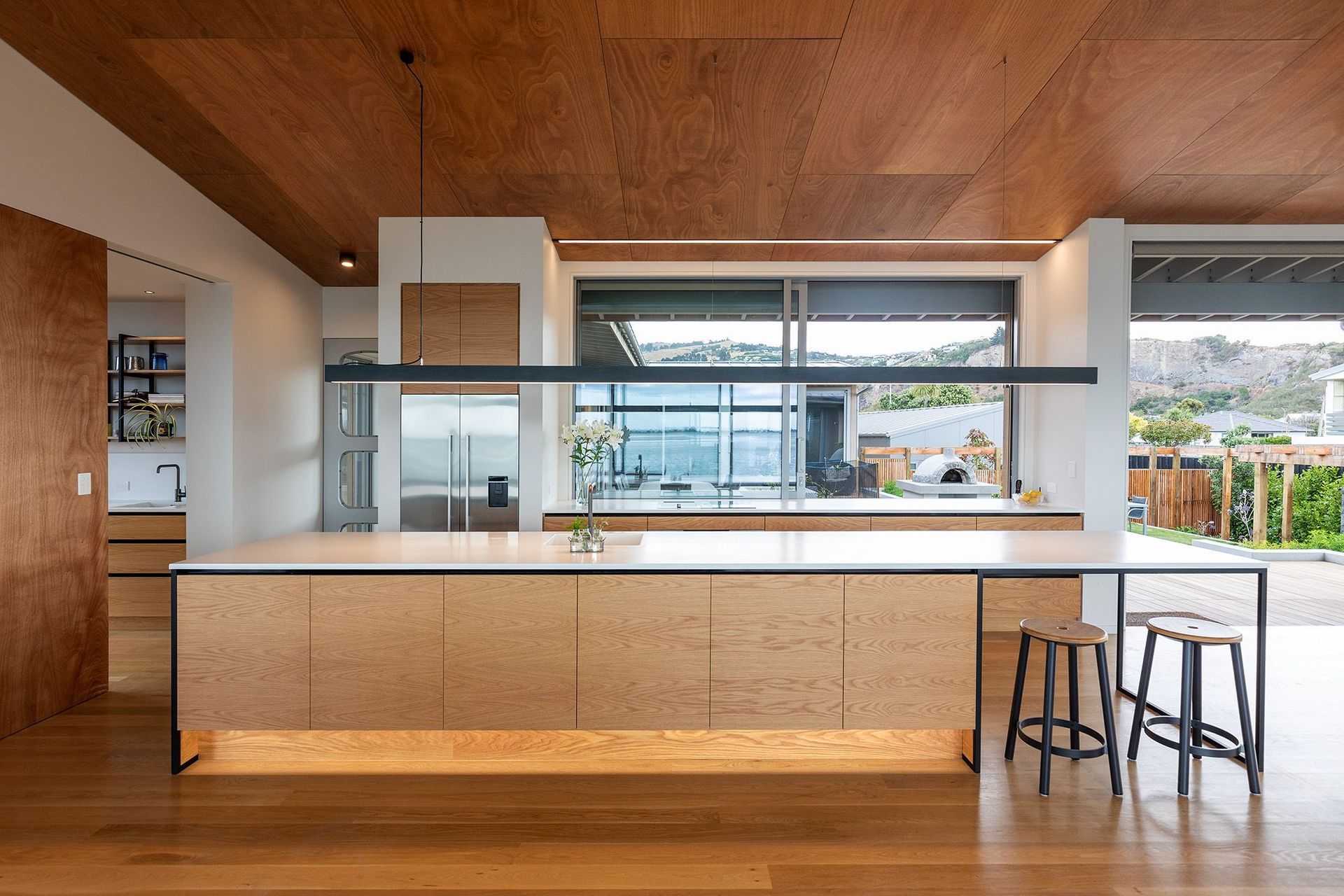 MULTI AWARD WINNING KITCHEN