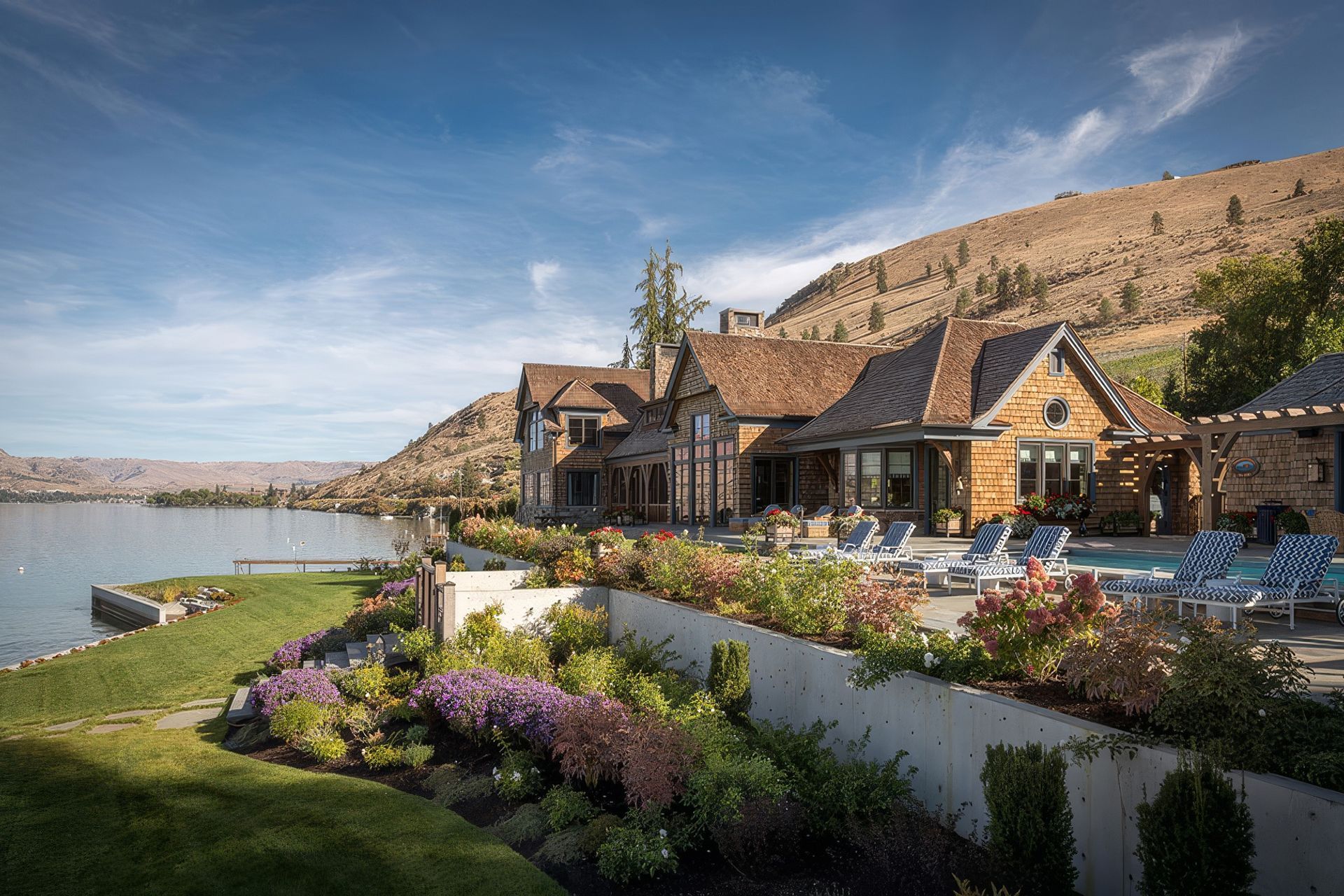 2silk-chelan-218x-upscaled-by-Replicate.jpg