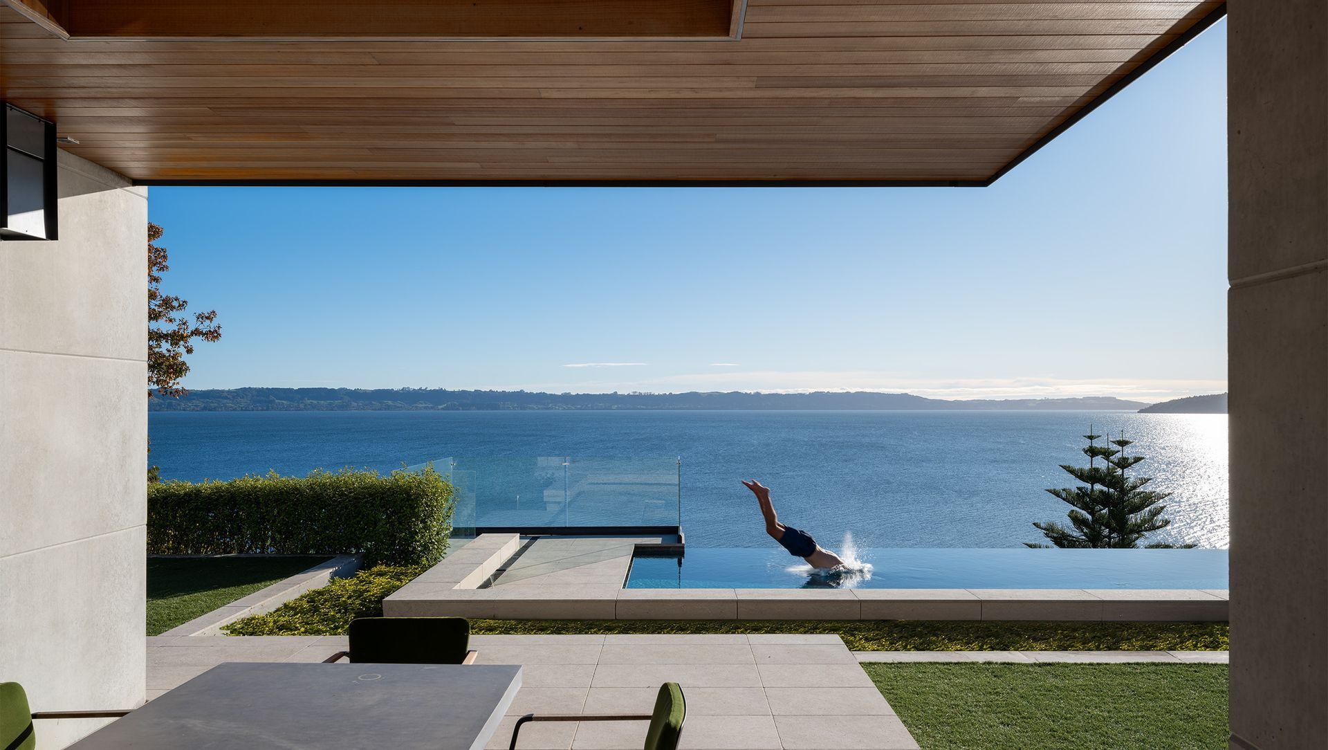 Lake Residence banner