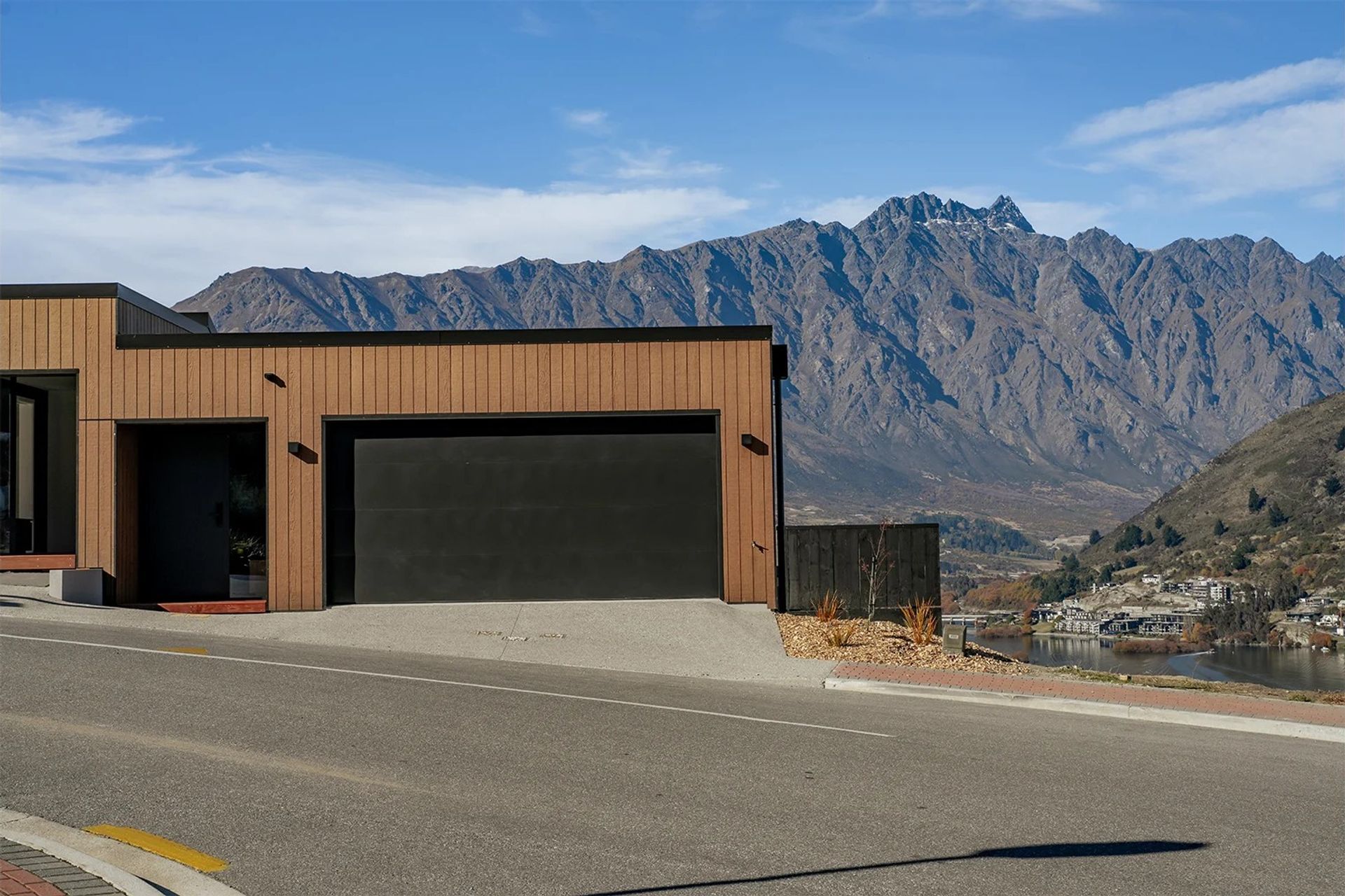 Angelo-Drive-Queenstown-2.jpg
