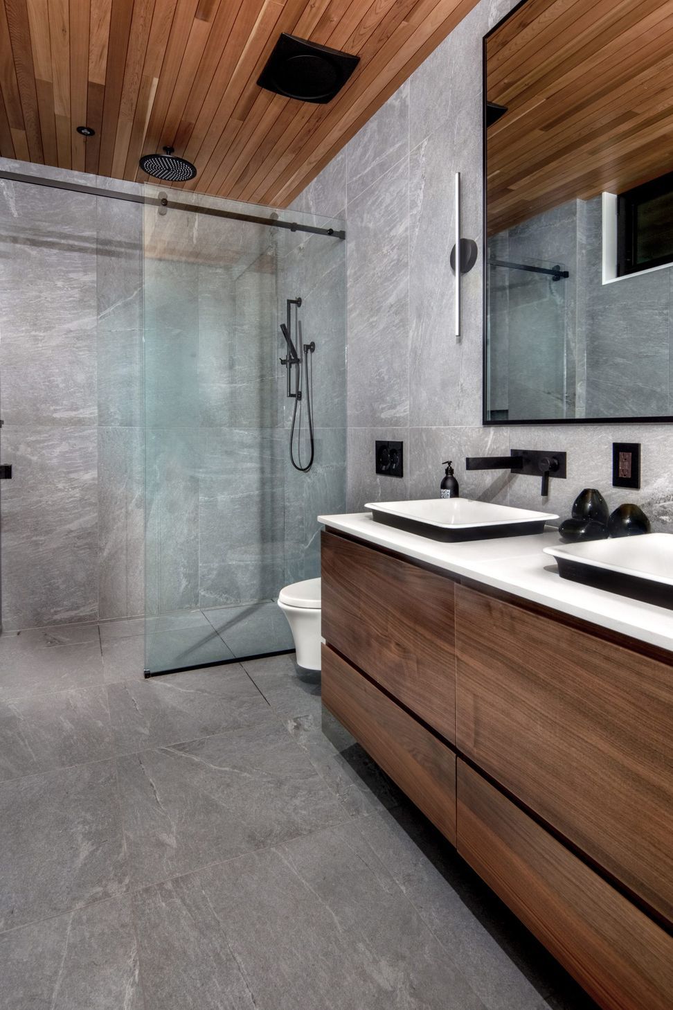 MORGAN-COTTAGE-BATHROOM-IMG2737-scaled-v2.jpg