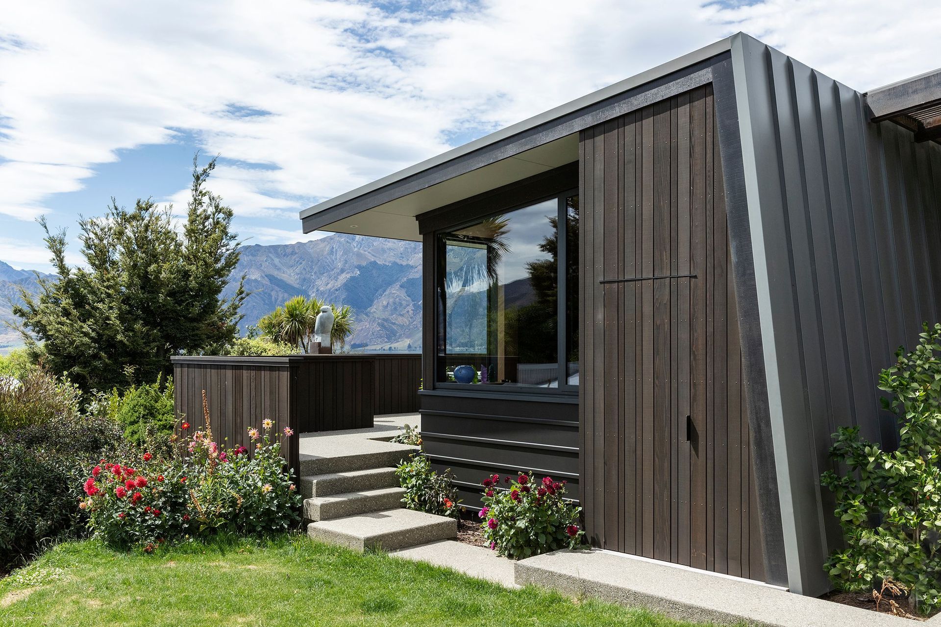 Lakeview House