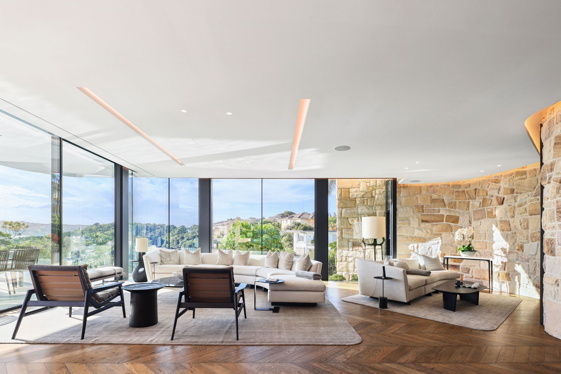 20AVaucluseRdVaucluseHighLiving1-copy.jpg
