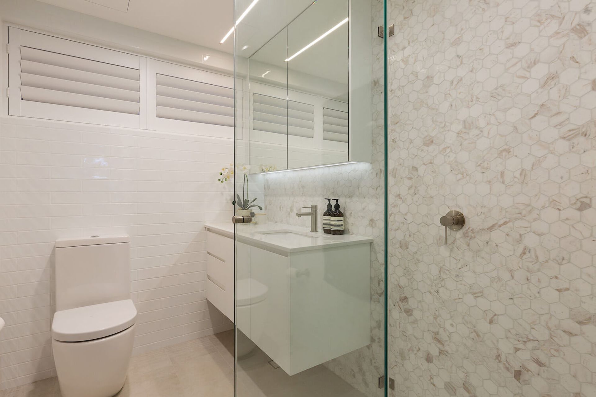 Double-Bay-Apartment08.jpg