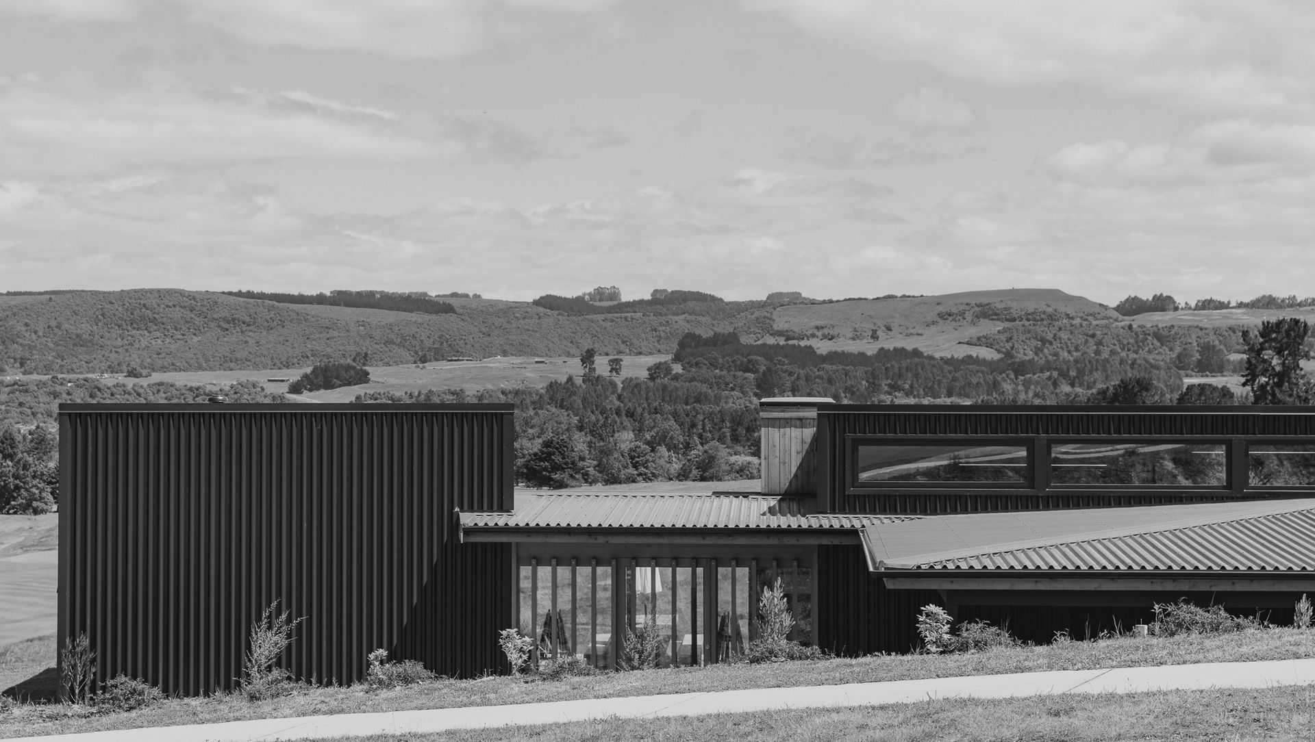 Kinloch Bridge House banner