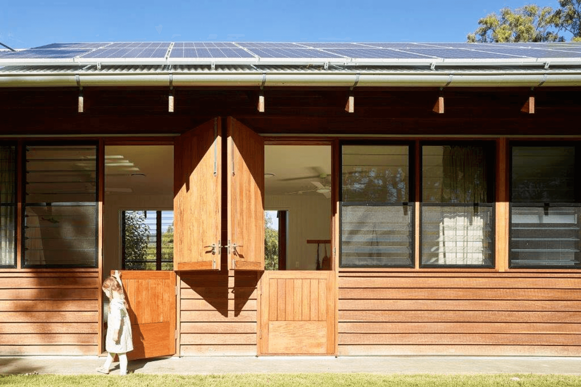 SG-Multivision-8000-DS-The-Greenhouse-Samford-Valley-QLD-Exterior-12.png