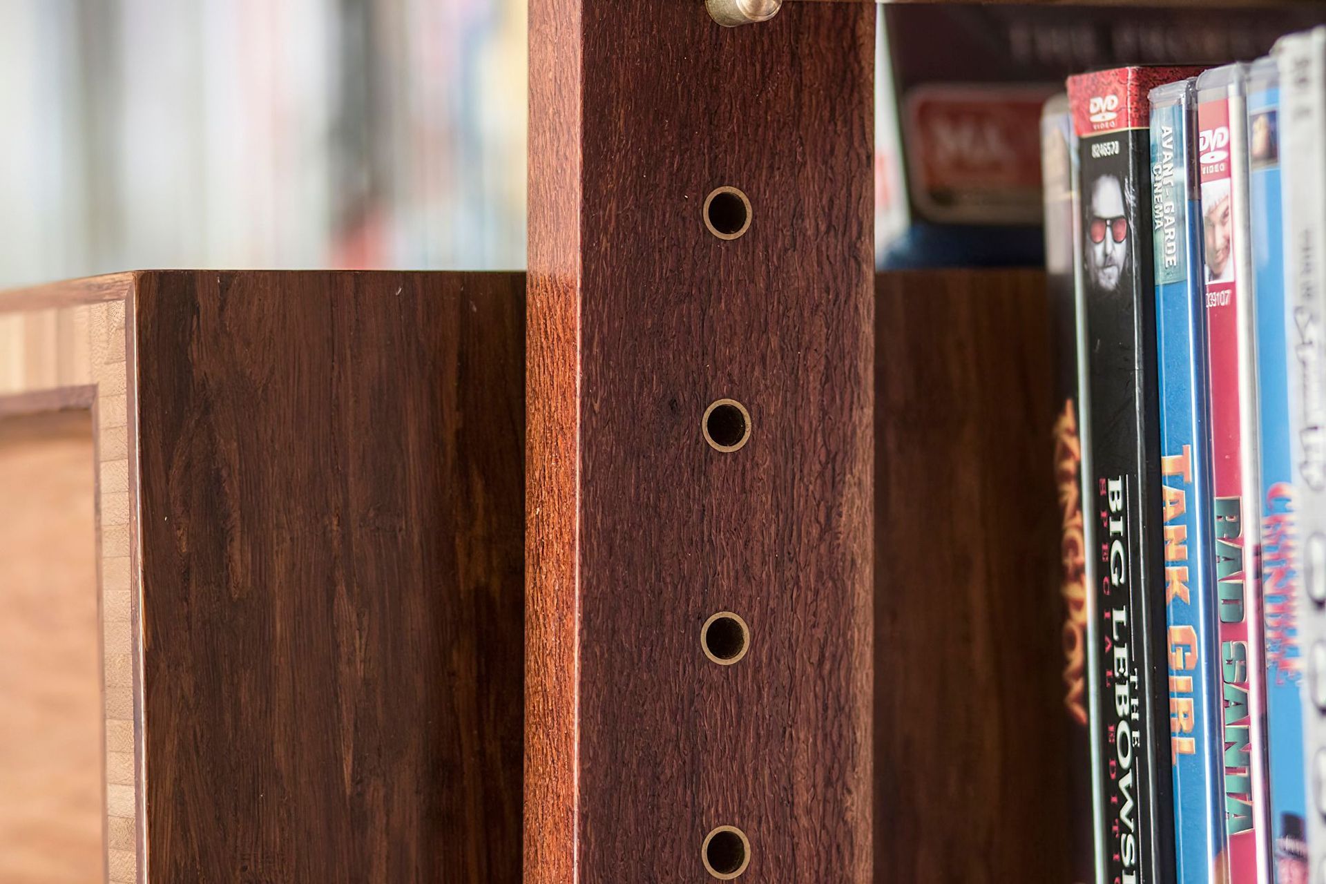 SelectCustomJoineryBookcase007-1.jpg
