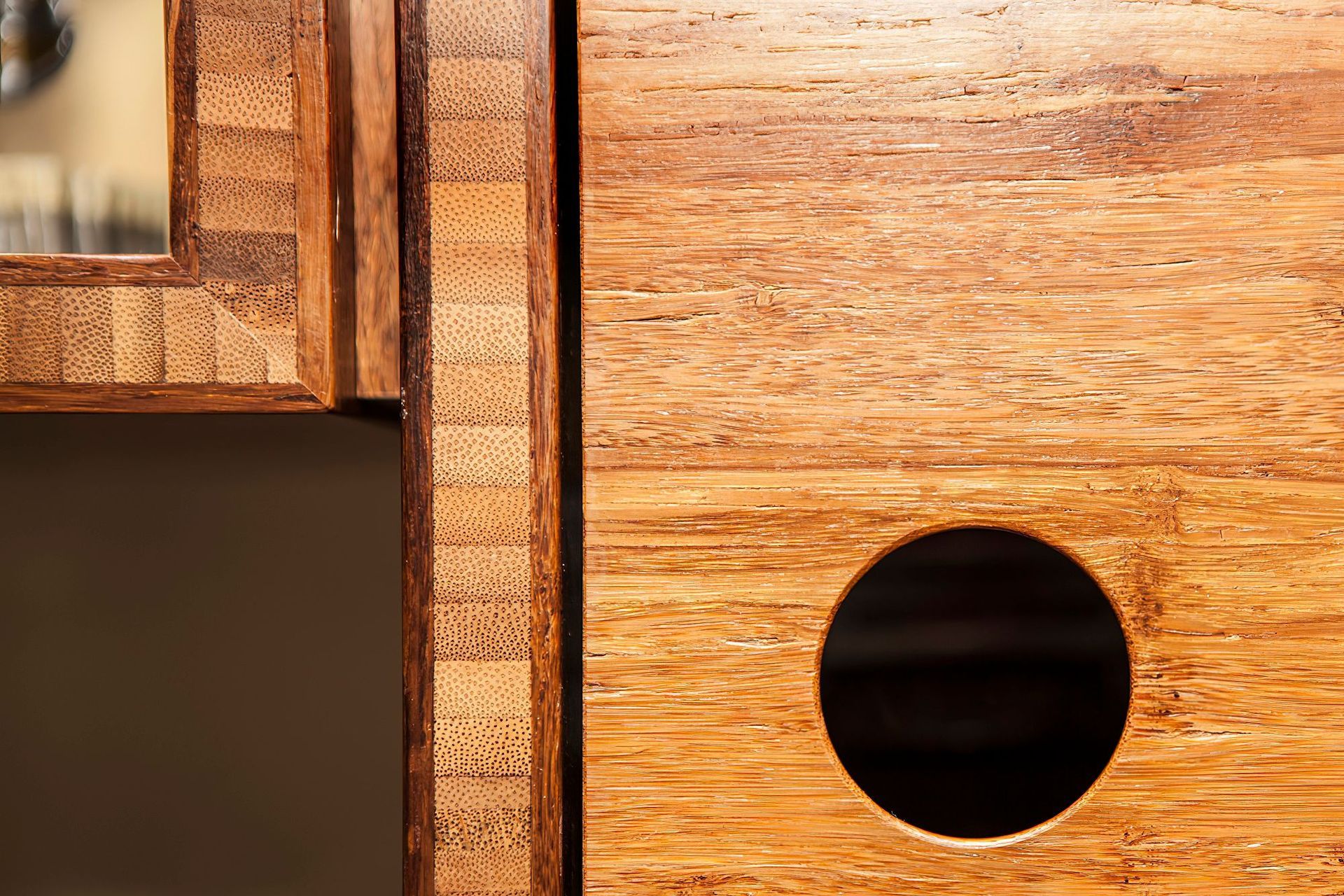 SelectCustomJoineryBookcase013-1.jpg