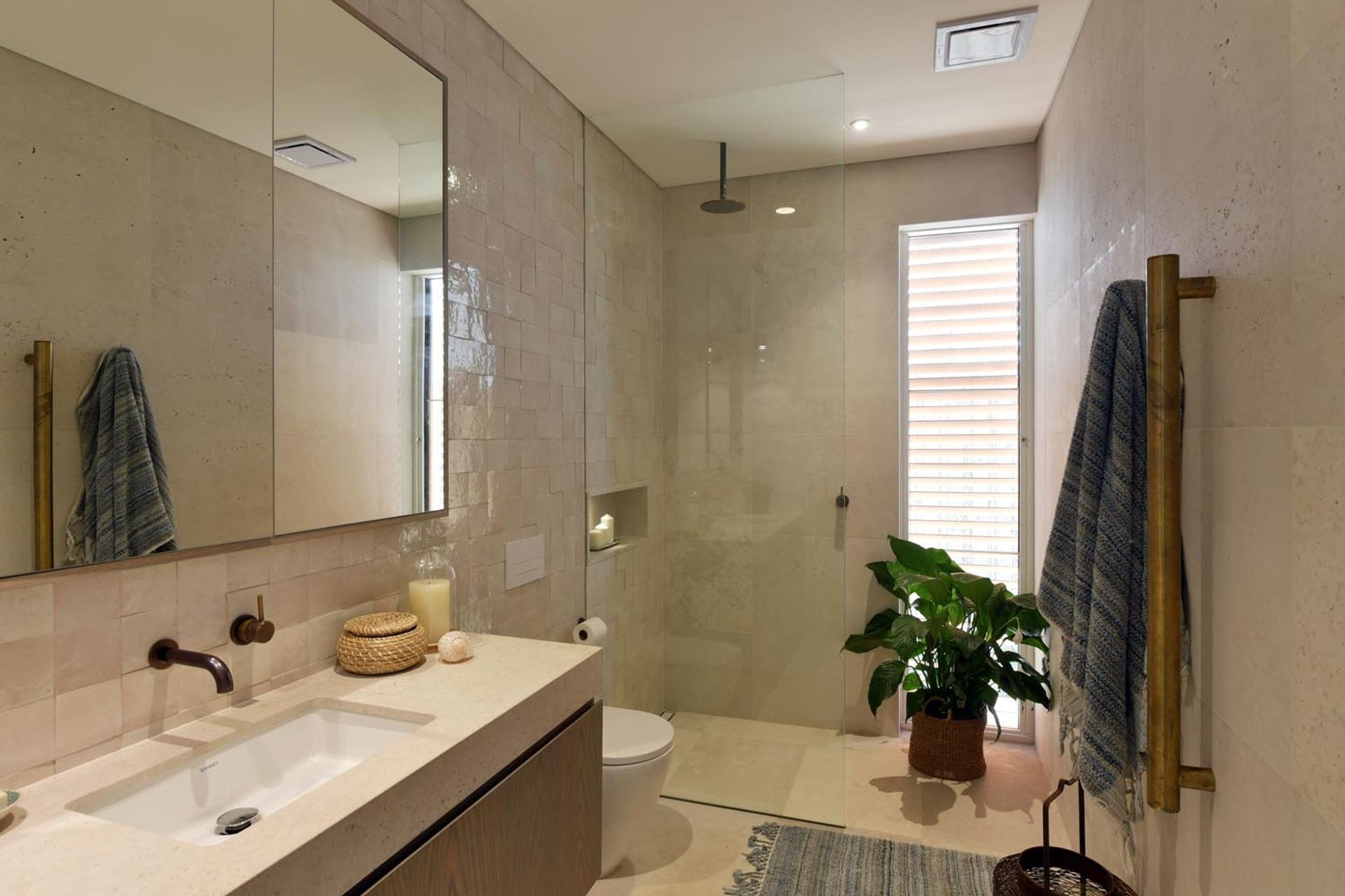 rosebay10.jpg