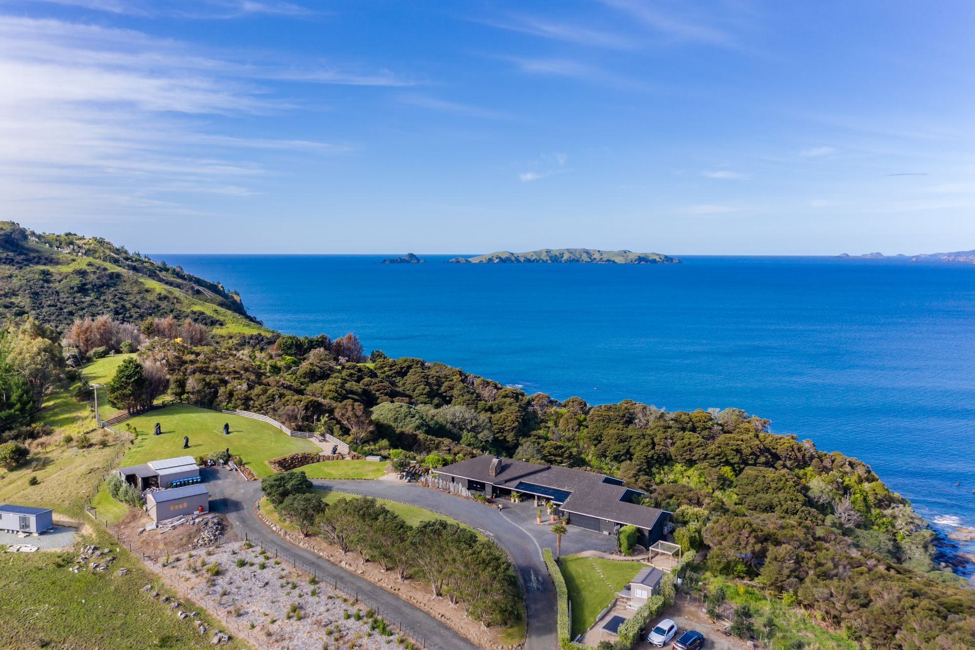 20220917Taupo-Bay-Lodge-12.jpg