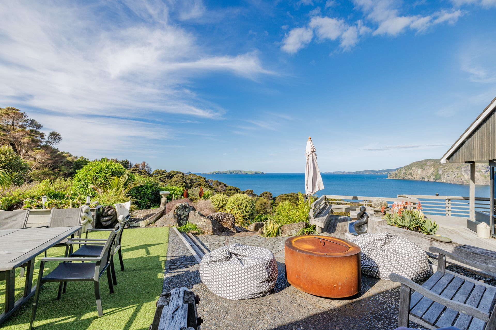 20220917Taupo-Bay-Lodge-23.jpg