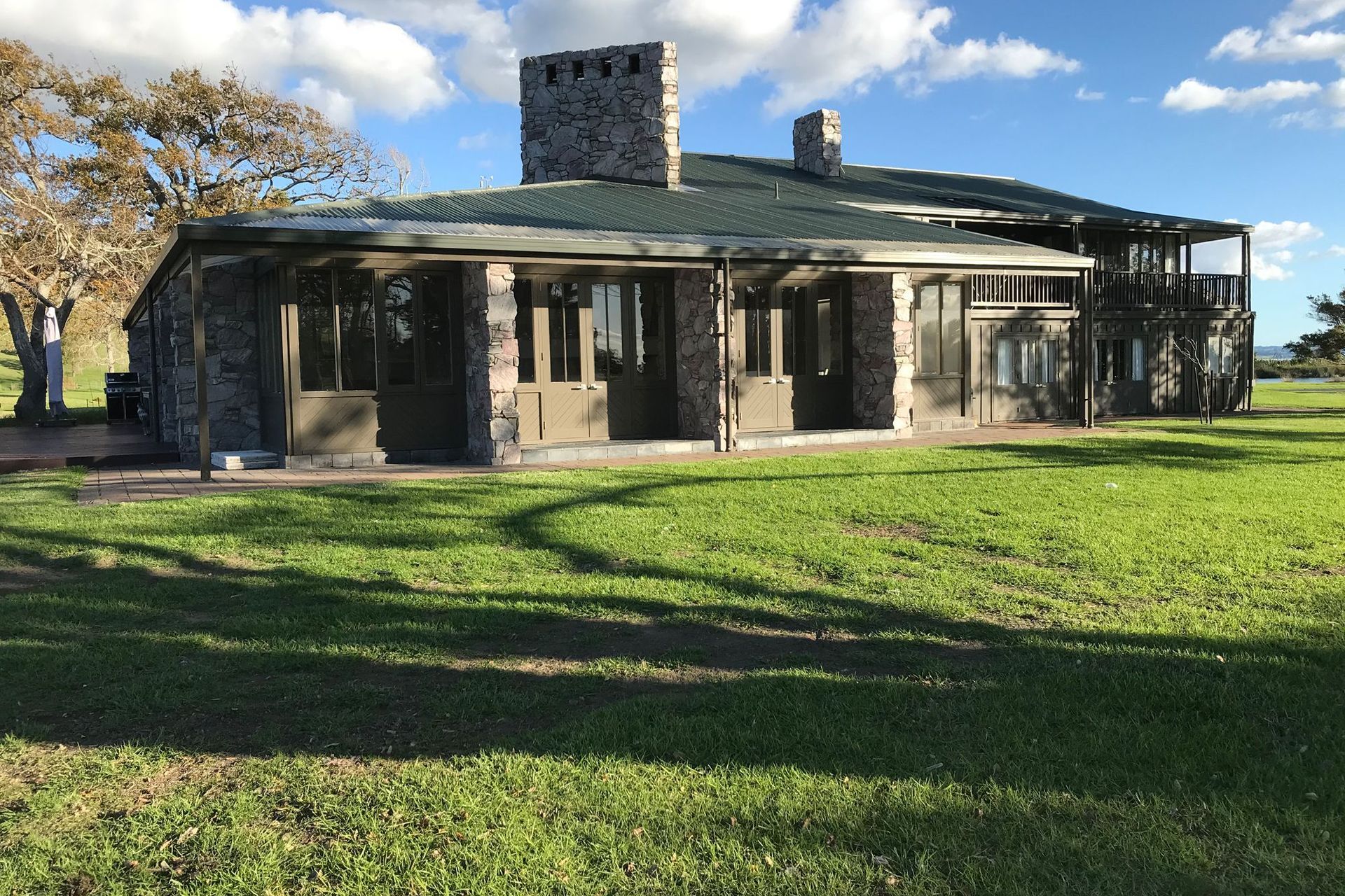 Lodge Makarau