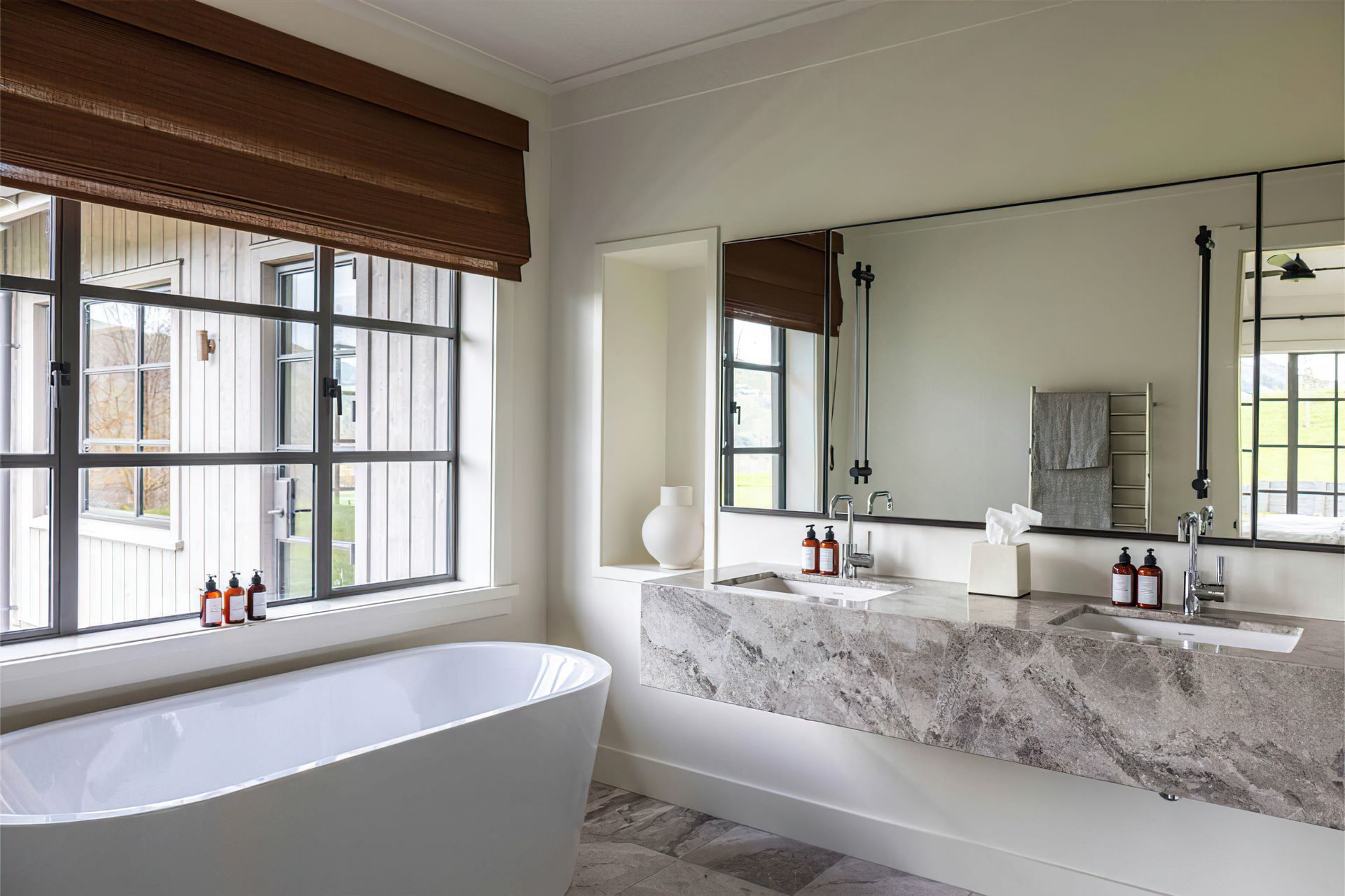 buildmeBNL-Construction-Builders-contruction-bathroom-hawkes-bay-1024x683-gigapixel-standard-scale-481x.jpg
