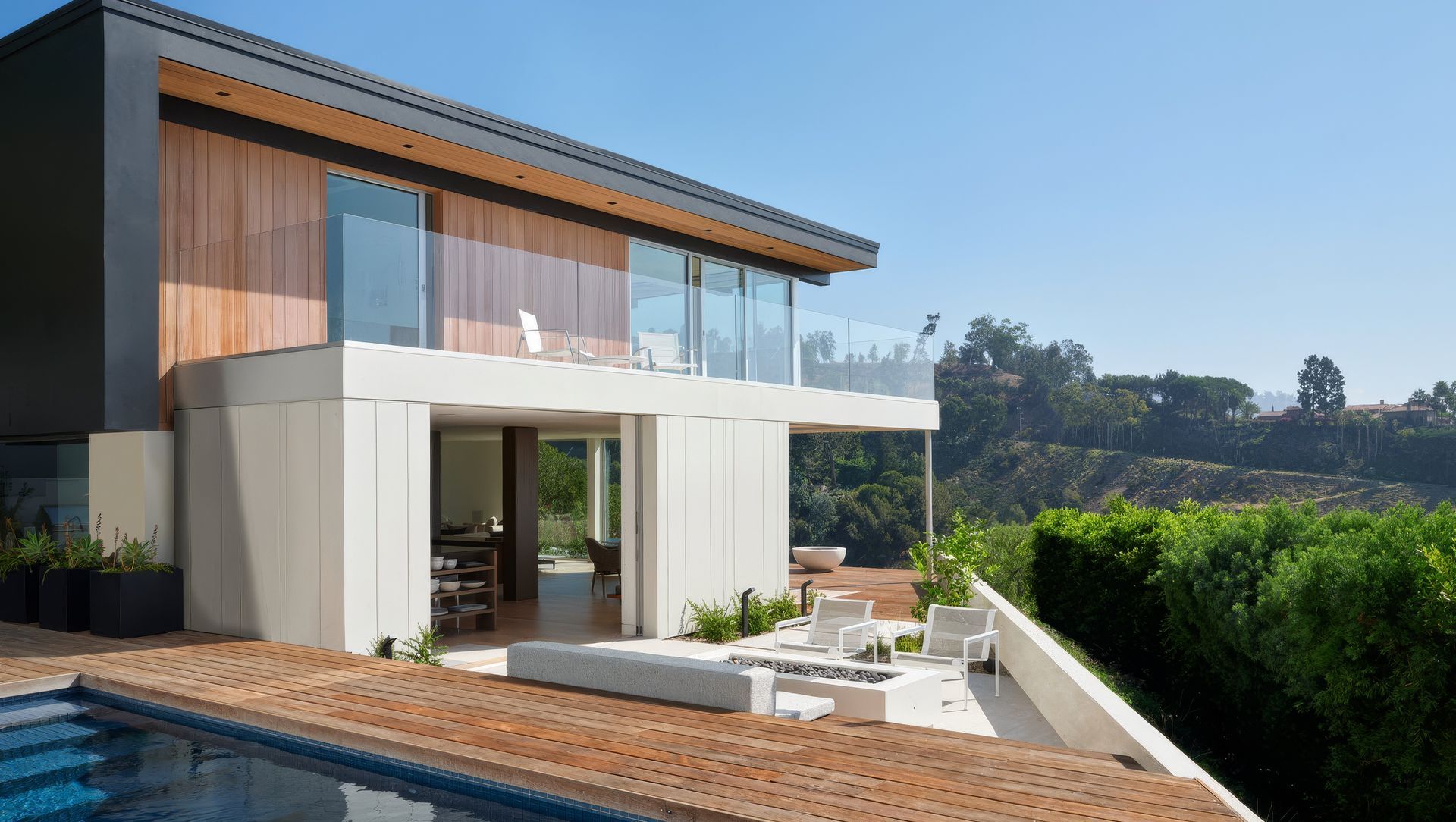 Beverly Grove Residence banner