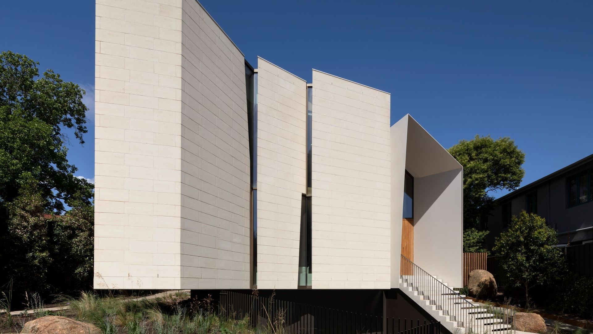 Limestone House - Toorak, VIC 3142 banner