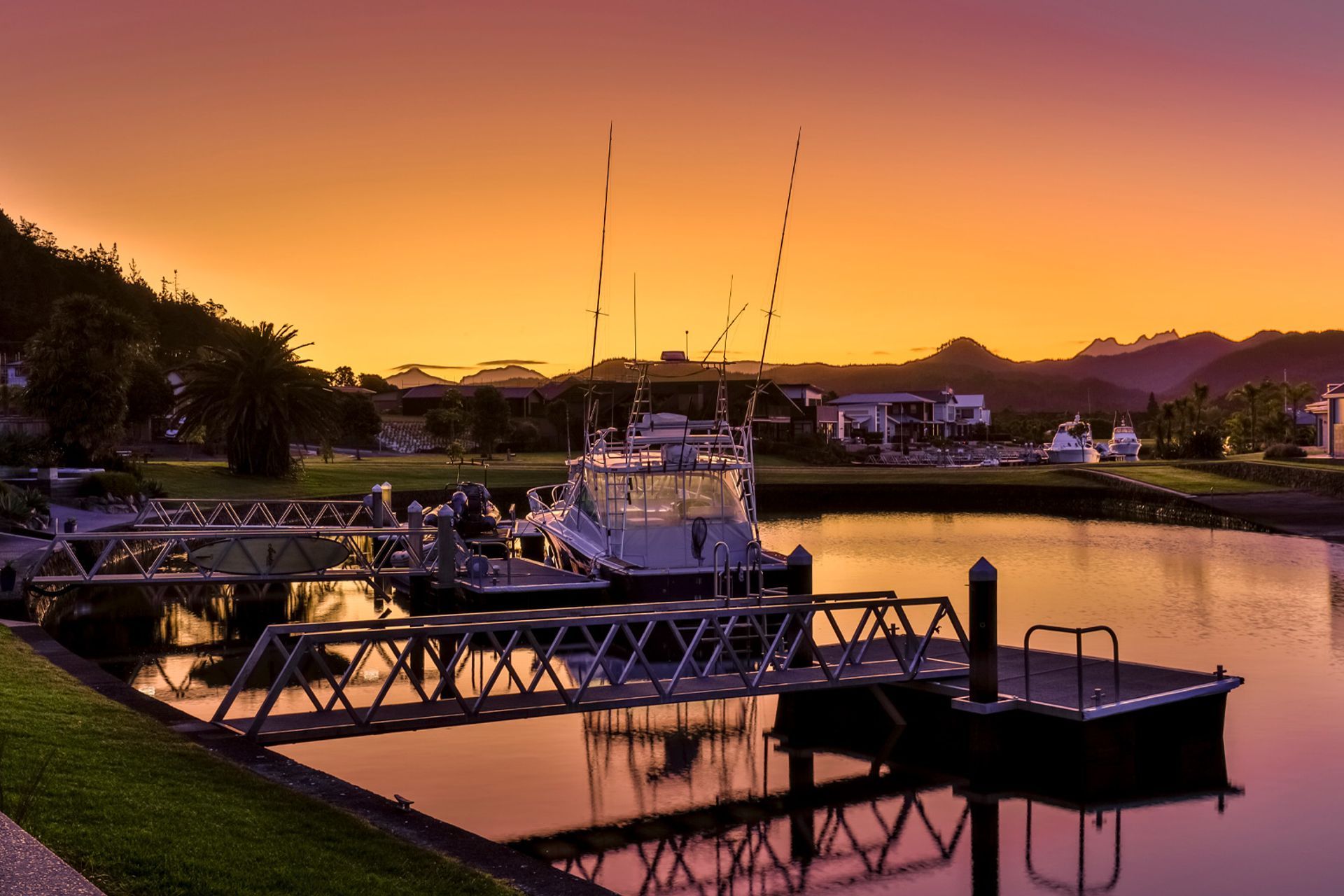 Waterway, Pauanui