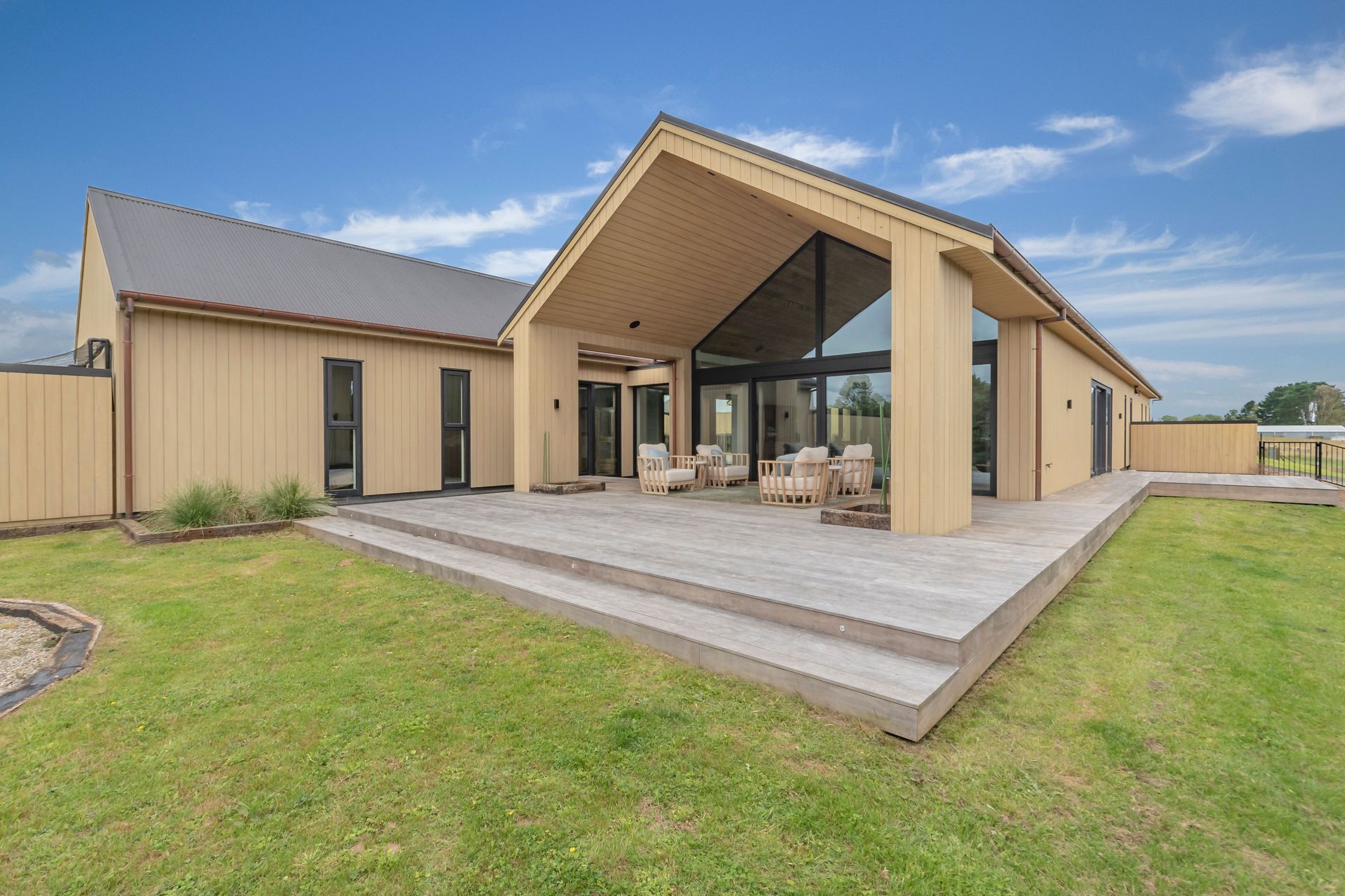 012Open2viewID585823-353BellRoad.jpg