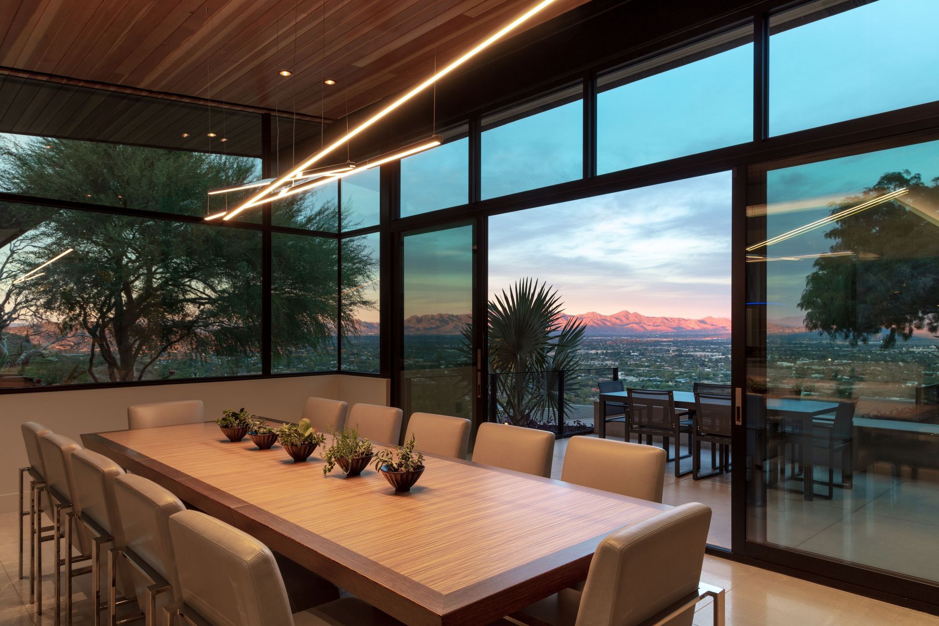 10-Dining-Room-16-ap-compressed.jpg