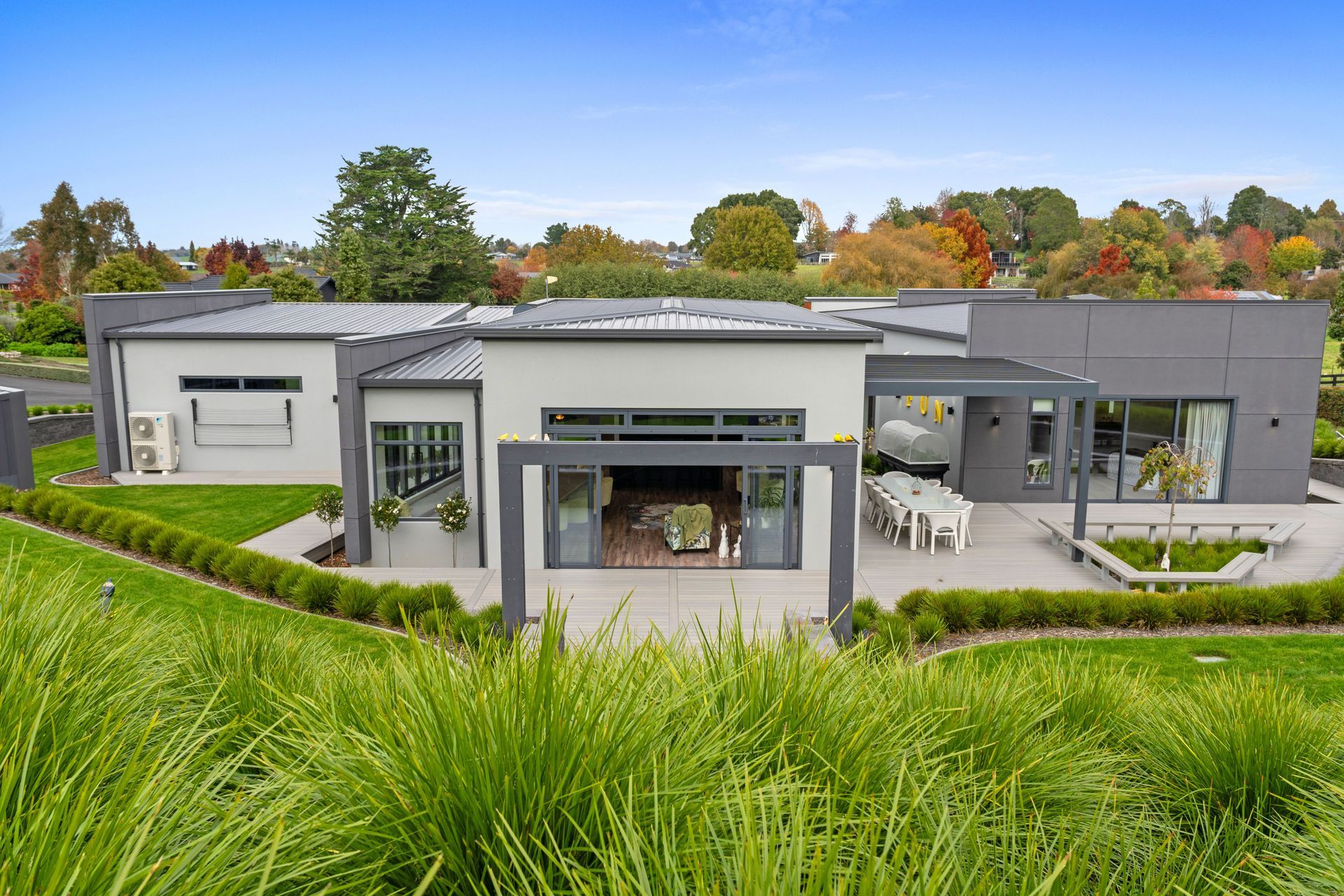 100Open2viewID593439-6972BondRoad.jpg