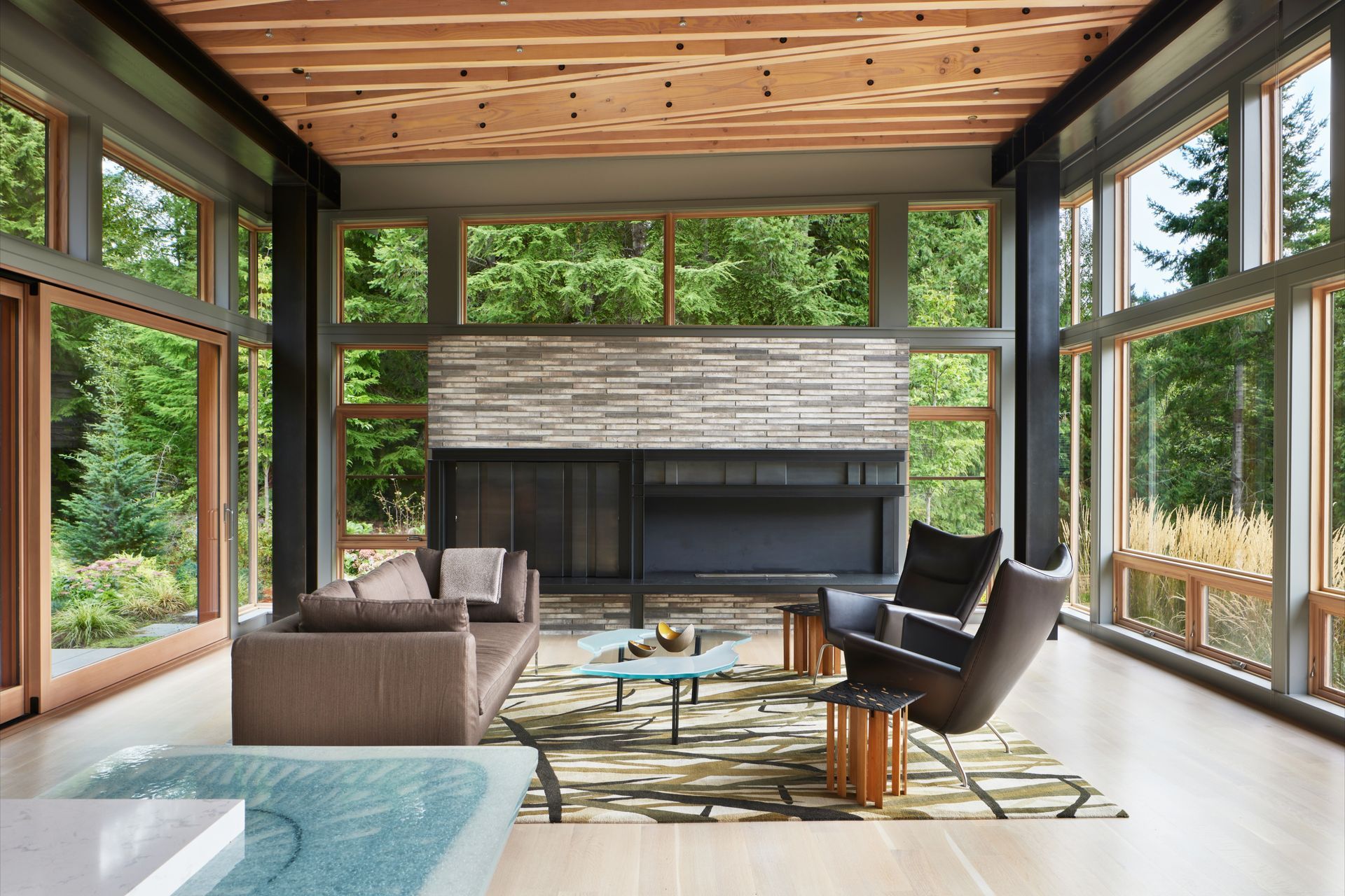 11Bainbridge-ap-compressed.jpg
