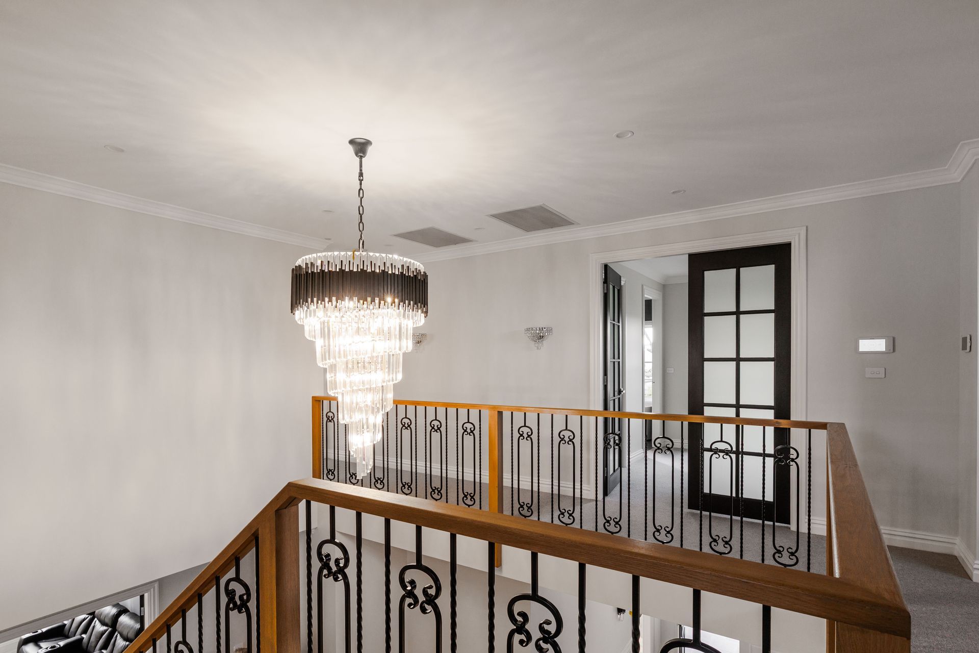 250414-SarpelHomes-5StColumbansGreen-9.jpg