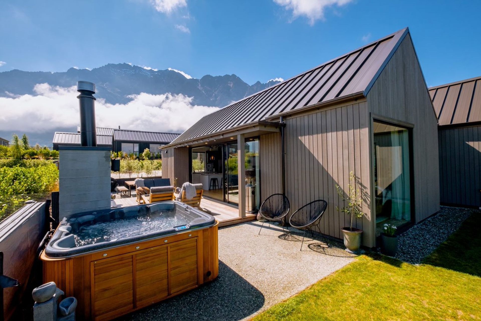 32 Falconer, Jacks Point 