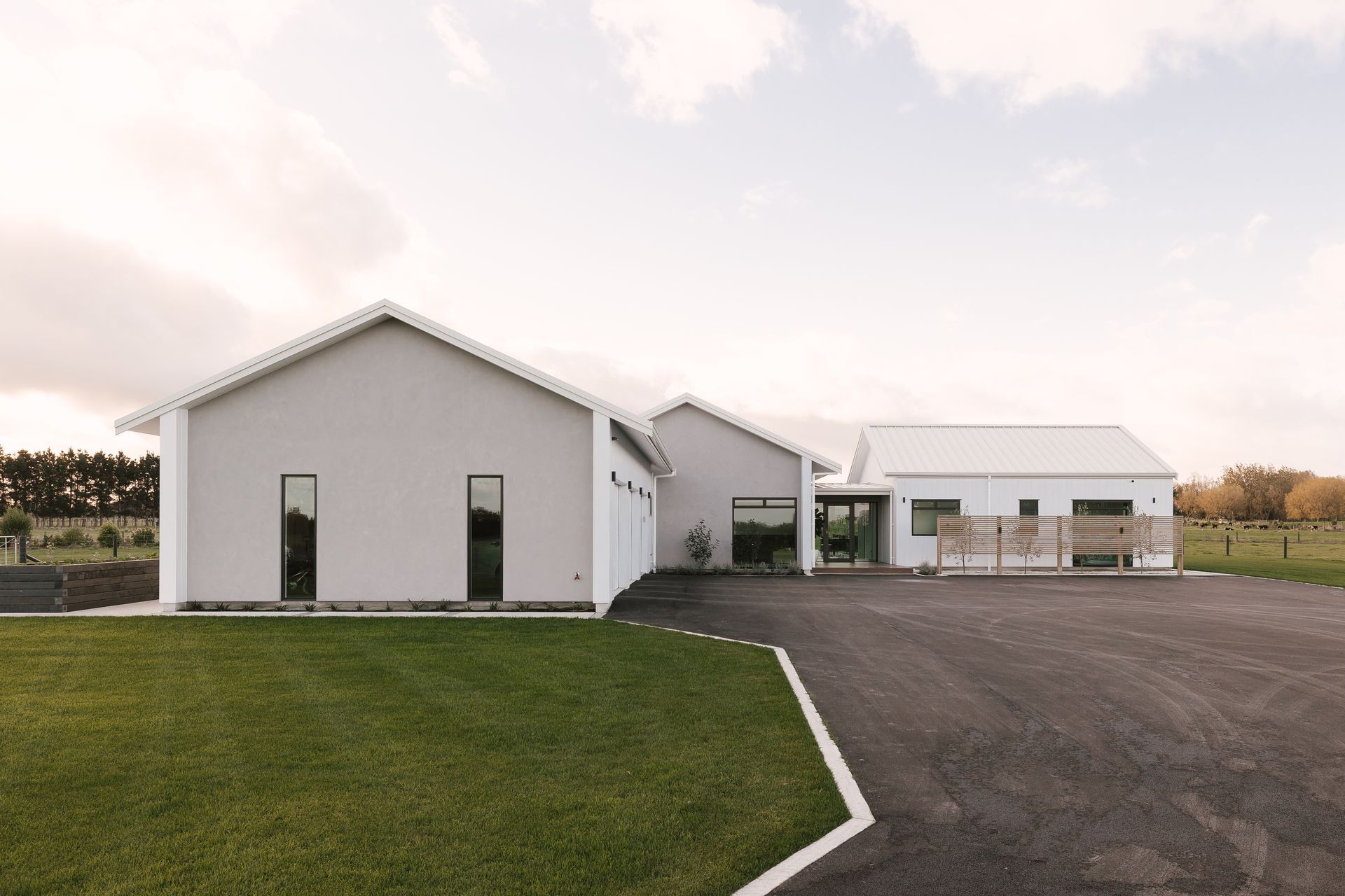 The Bradburys Build