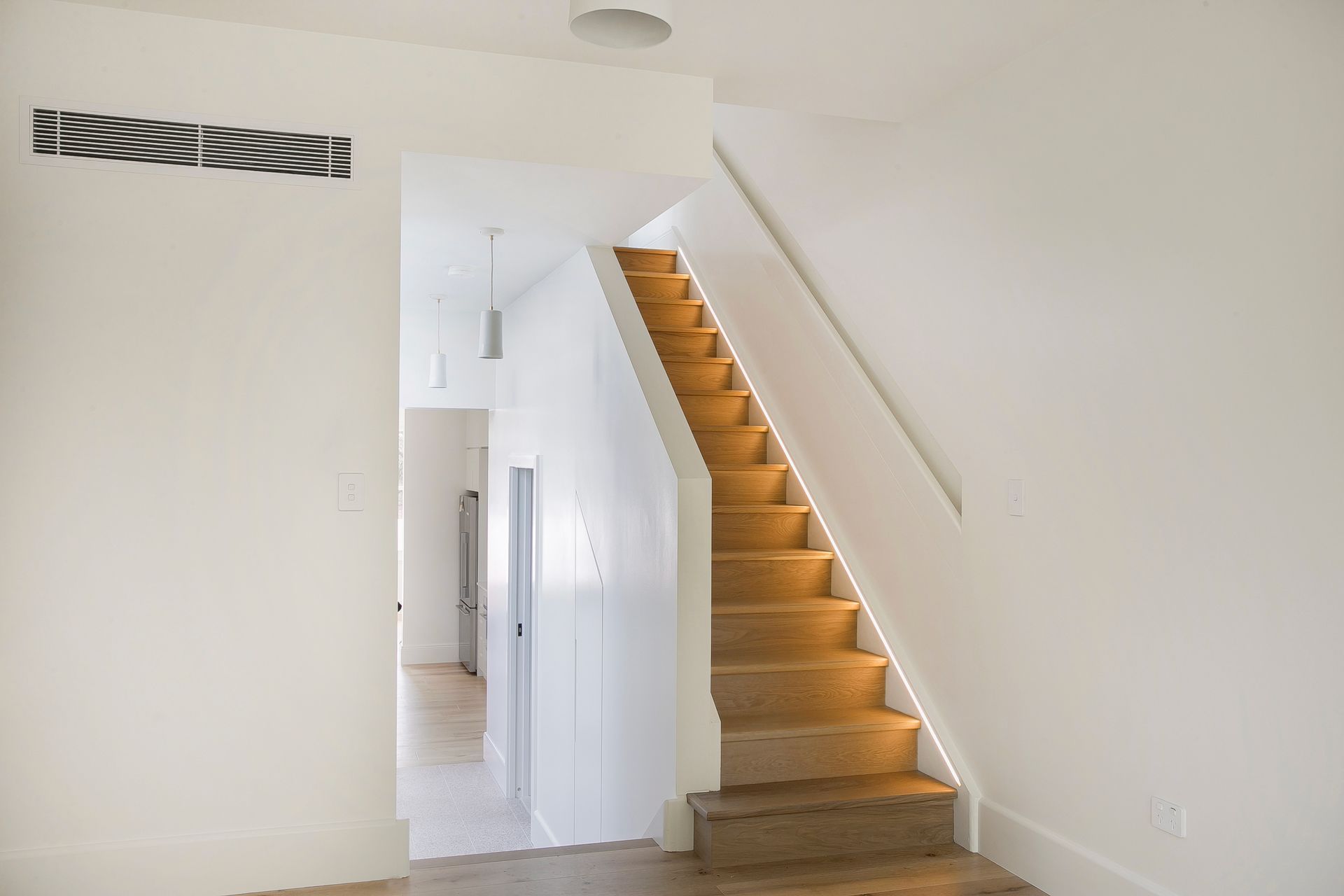 Home 10