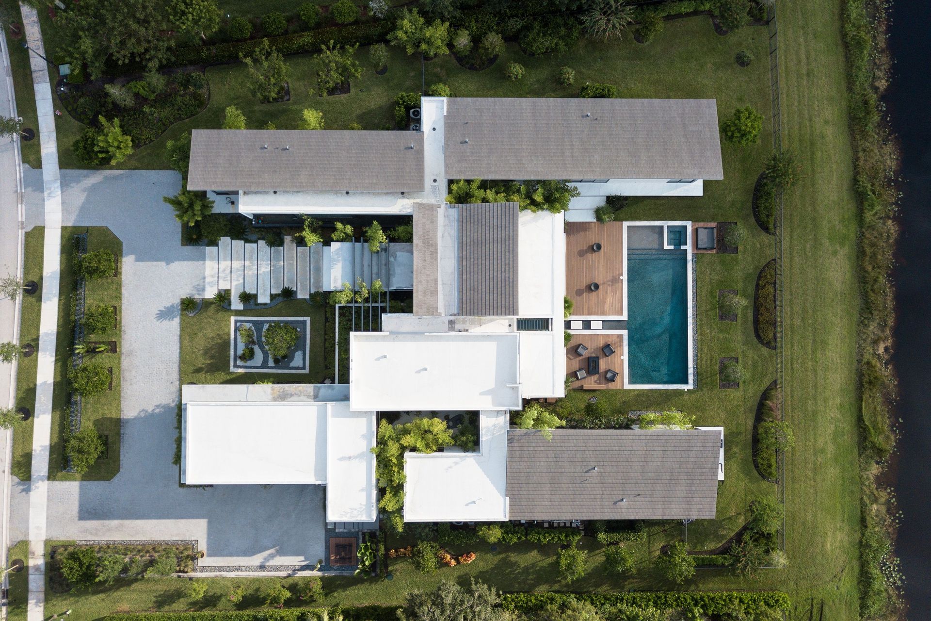 DJI0104-copy.jpg