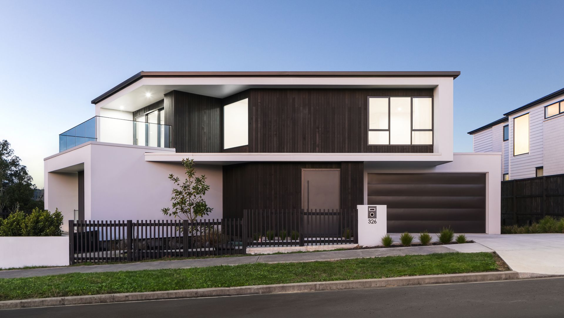 Flat Bush Home banner