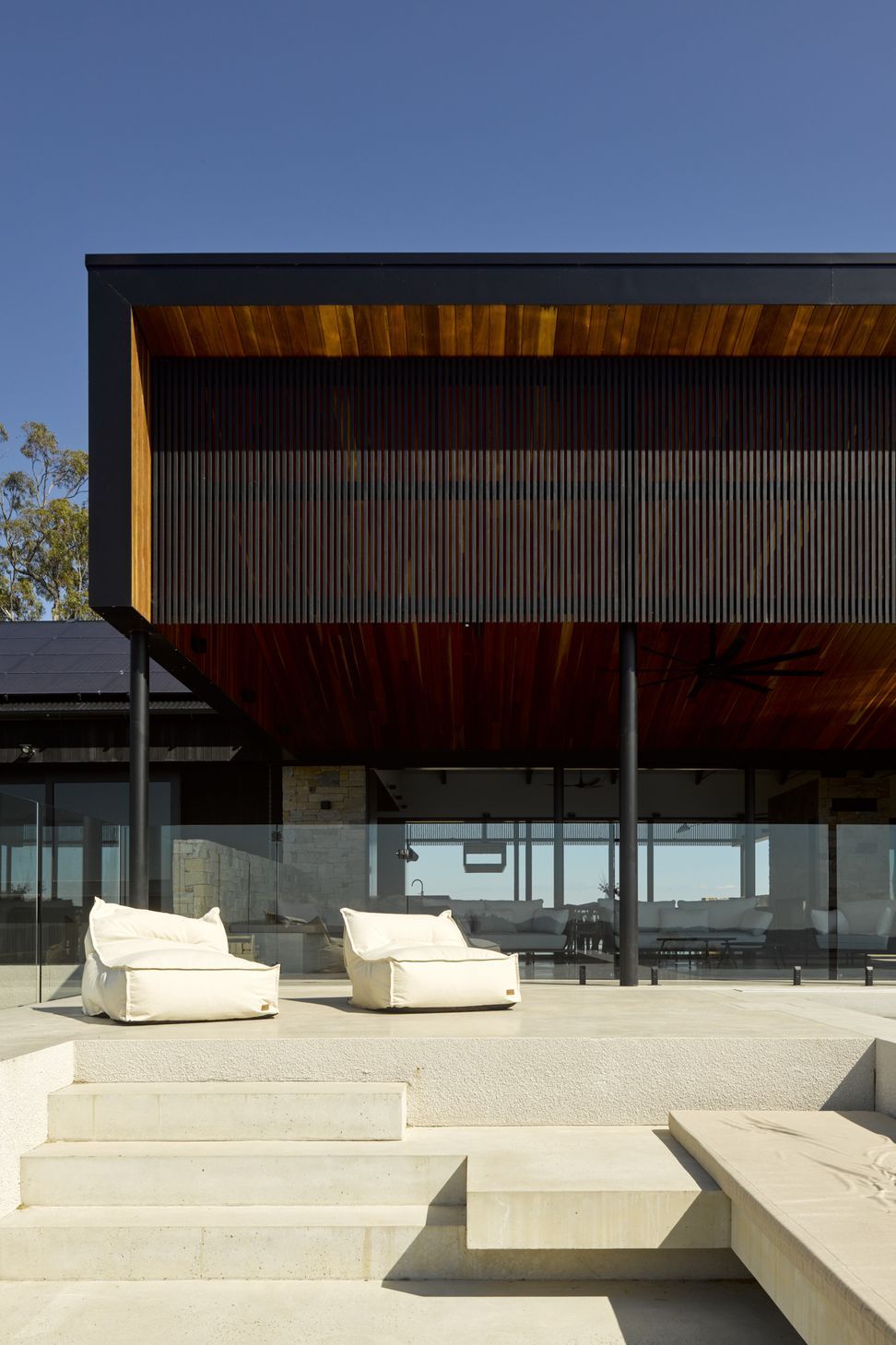 Glenmaurie-Station-by-Shaun-Lockyer-Architects-Issue-11-Feature-The-Local-Project-Image-21-1.jpg
