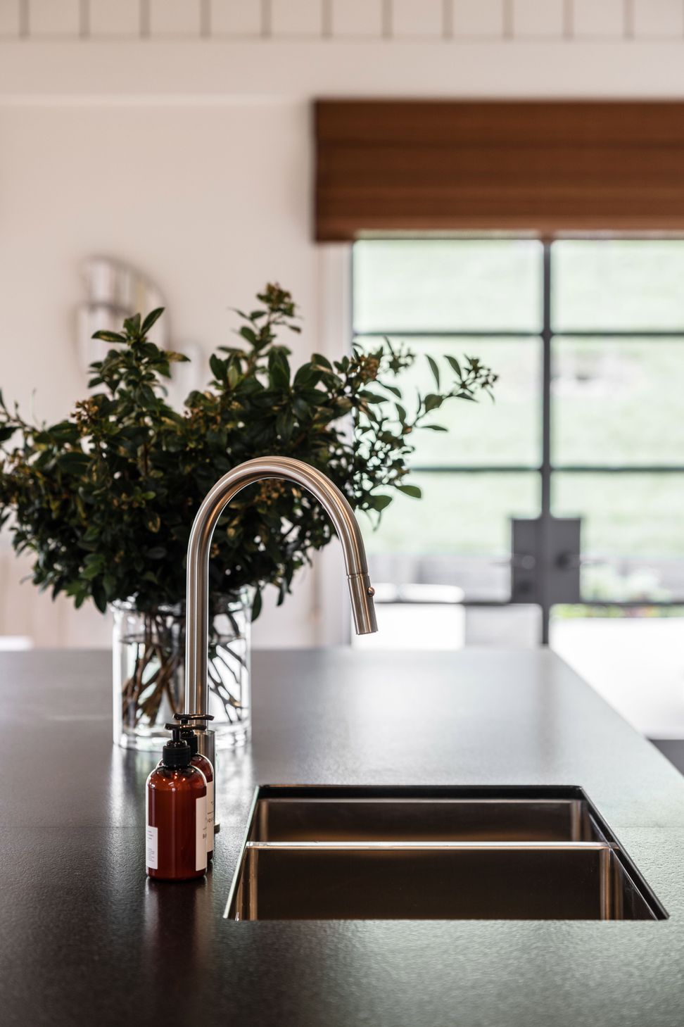 Euchre Lodge - Black Barn Luxury Retreat