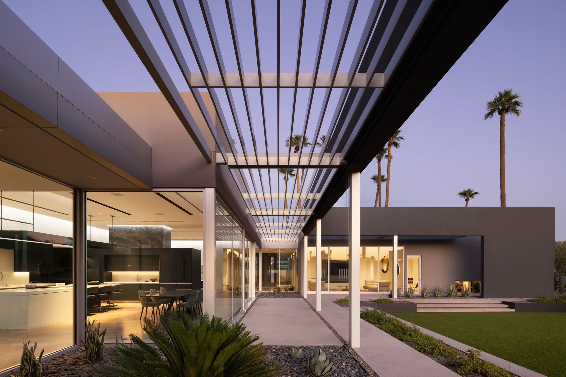 KendleDesignWhite-Wing2152-Pano-ap-compressed.jpg