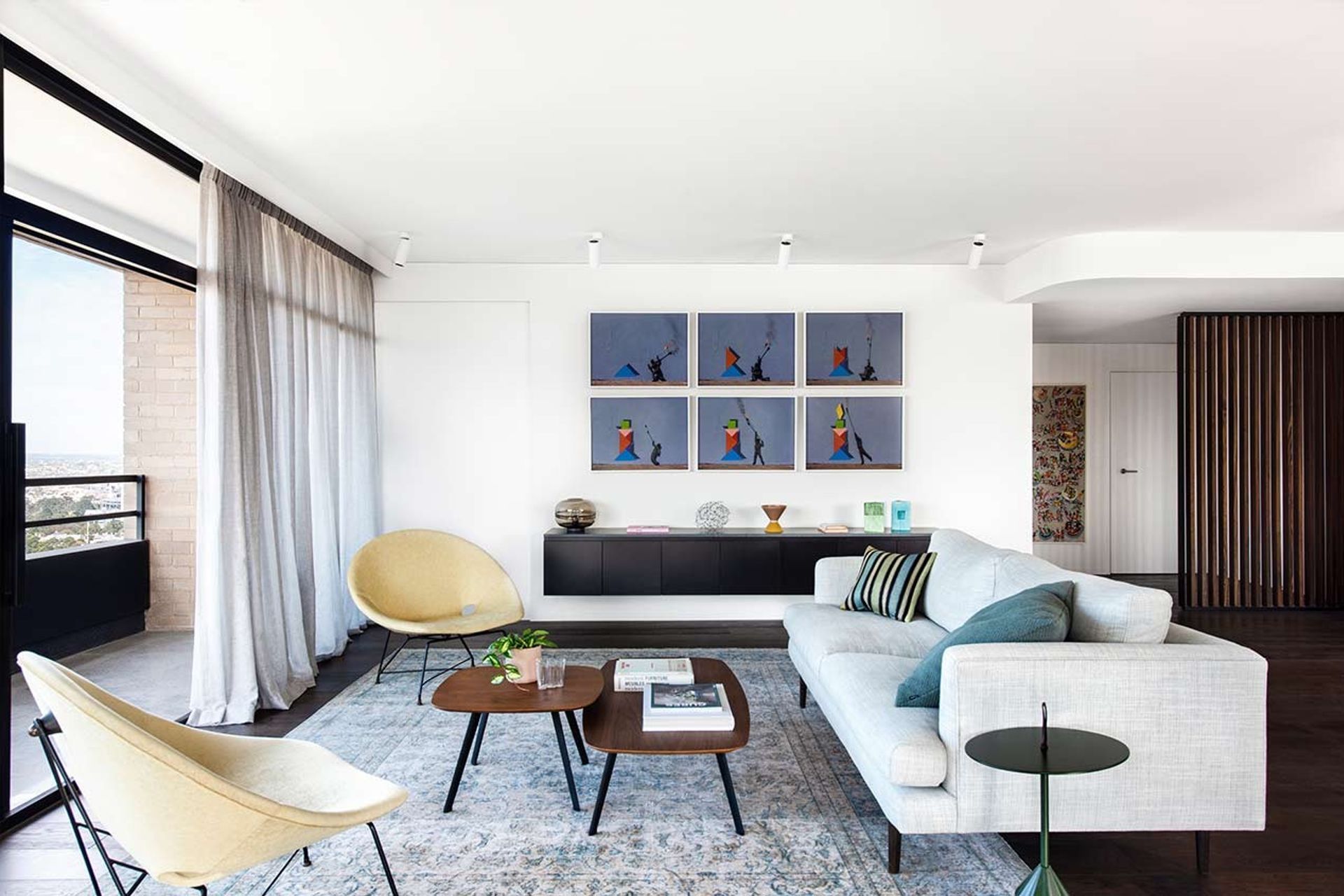 ^^&amp;&amp;**Spring Street Apartment