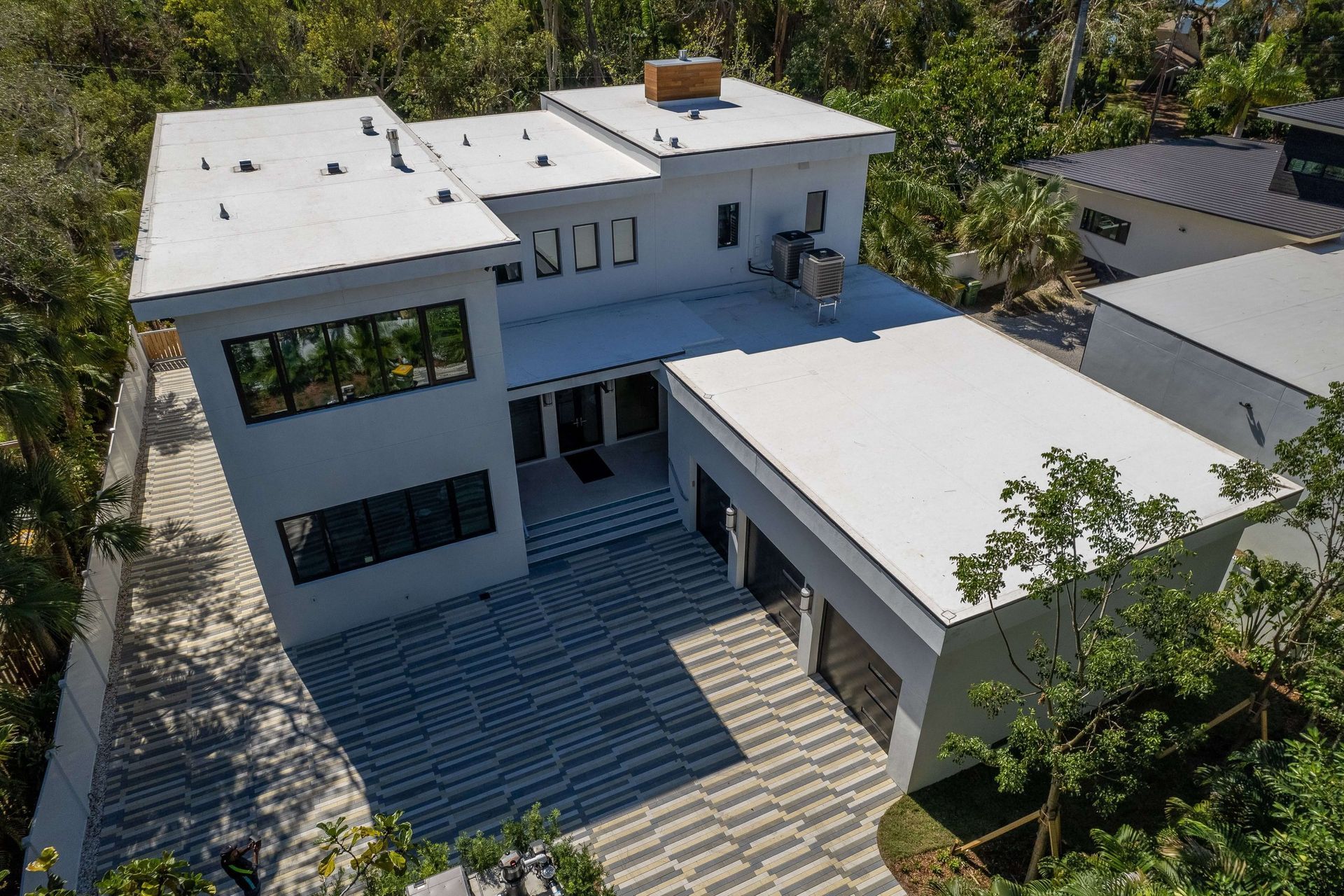 SRQ-BayShoreHome-Drone1.jpeg
