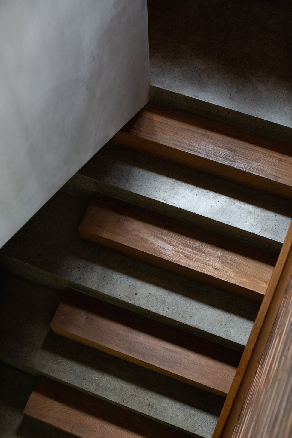 TEGELHOUSE-2STAIRS13of13-IMG2142.jpg