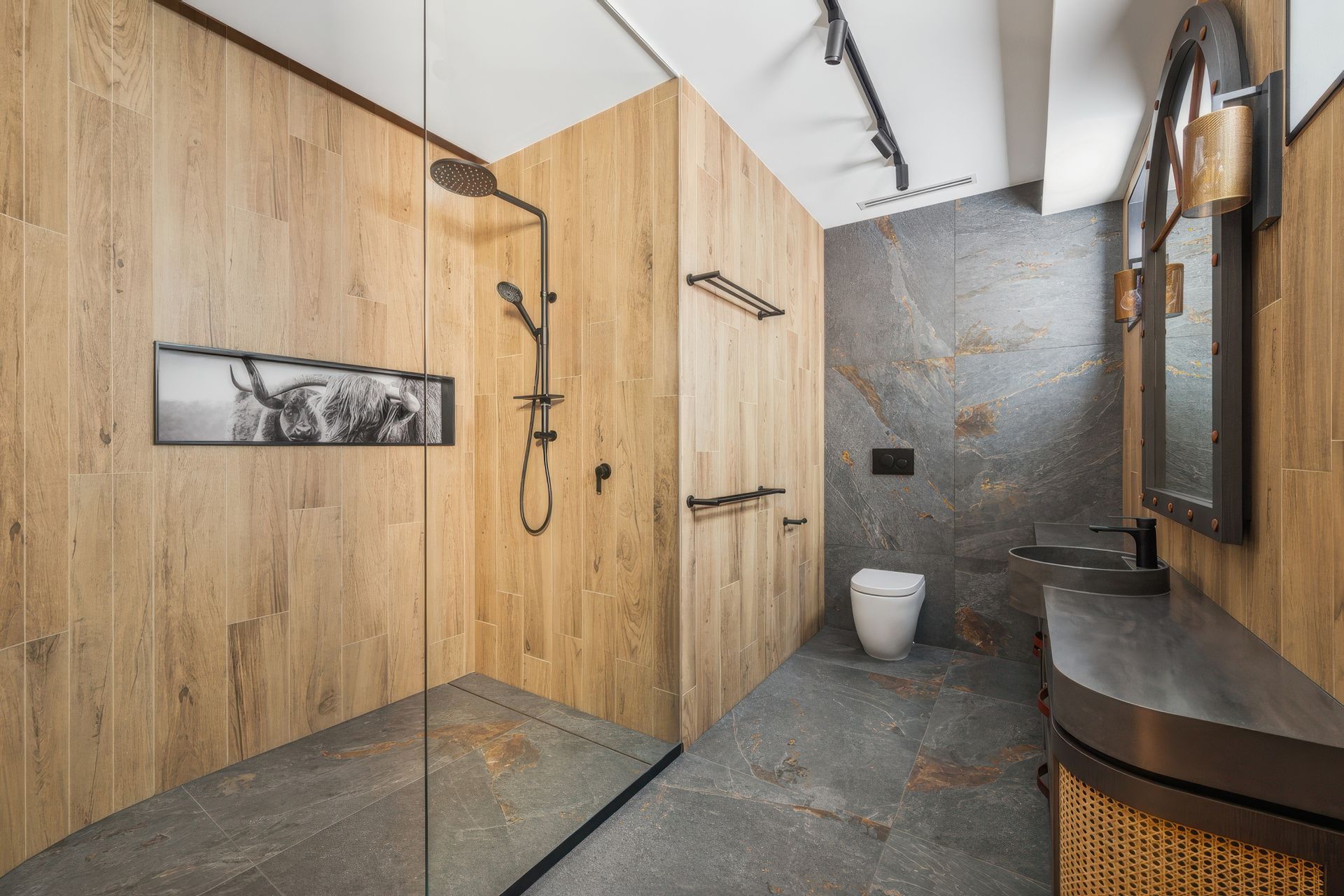 The-Barn-13-1024x683-gigapixel-standard-v2-2x.jpeg
