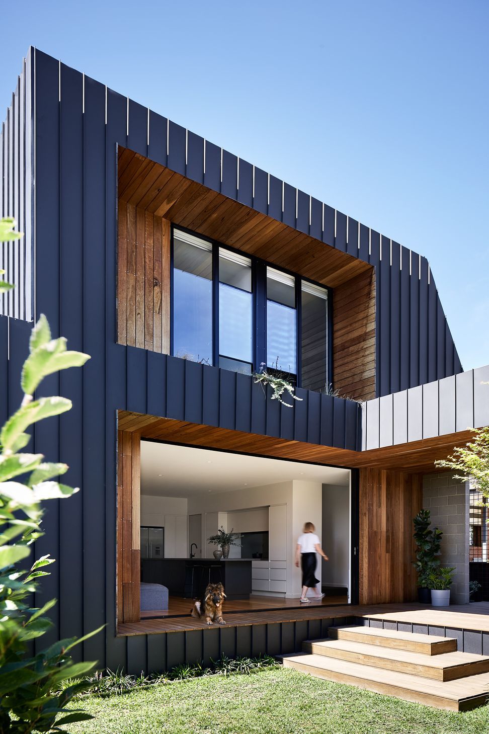 Coburg Freeboard House