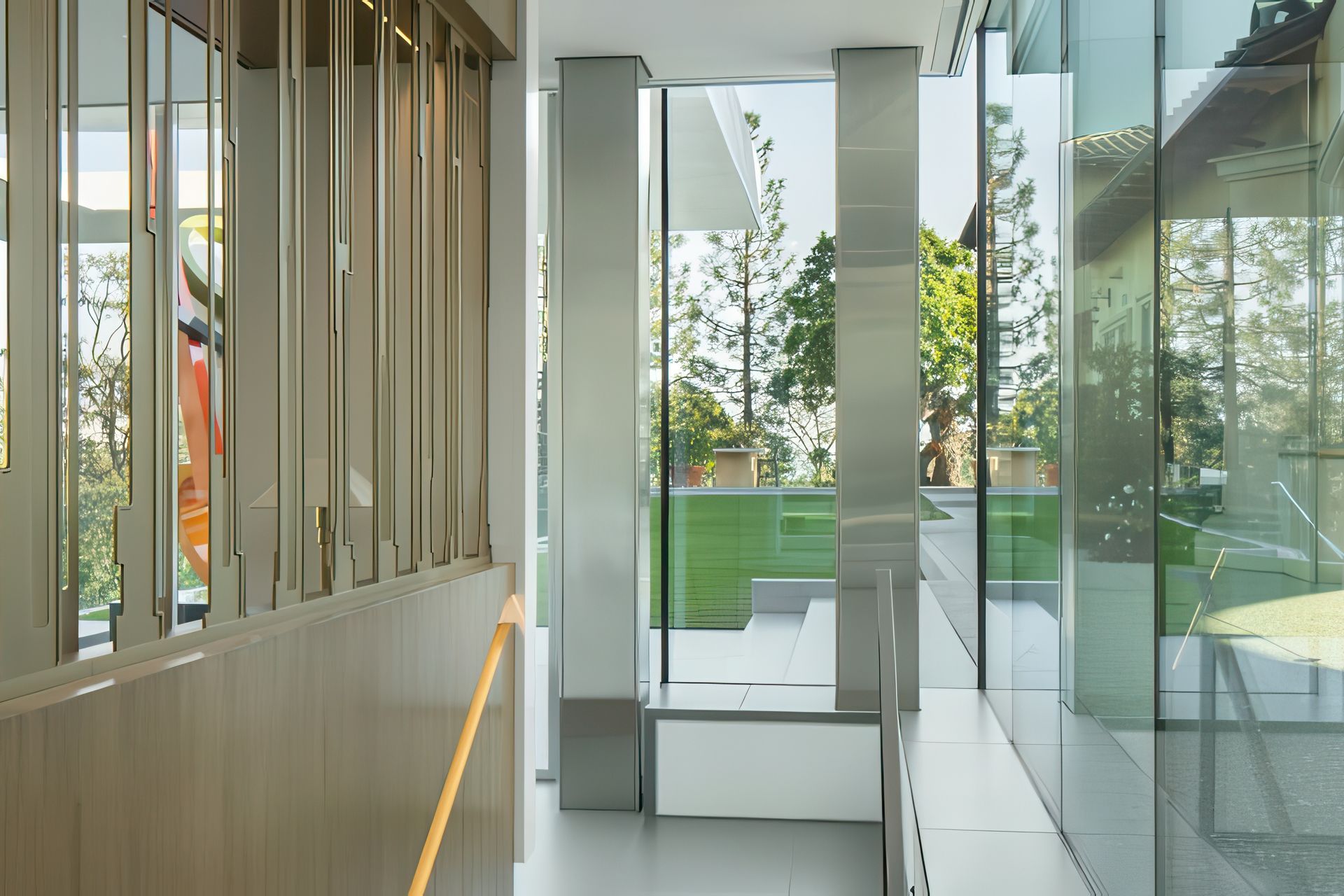 imgi19Contrasting-Guest-House-17-825x510-gigapixel-low-resolution-v2-4x.jpg