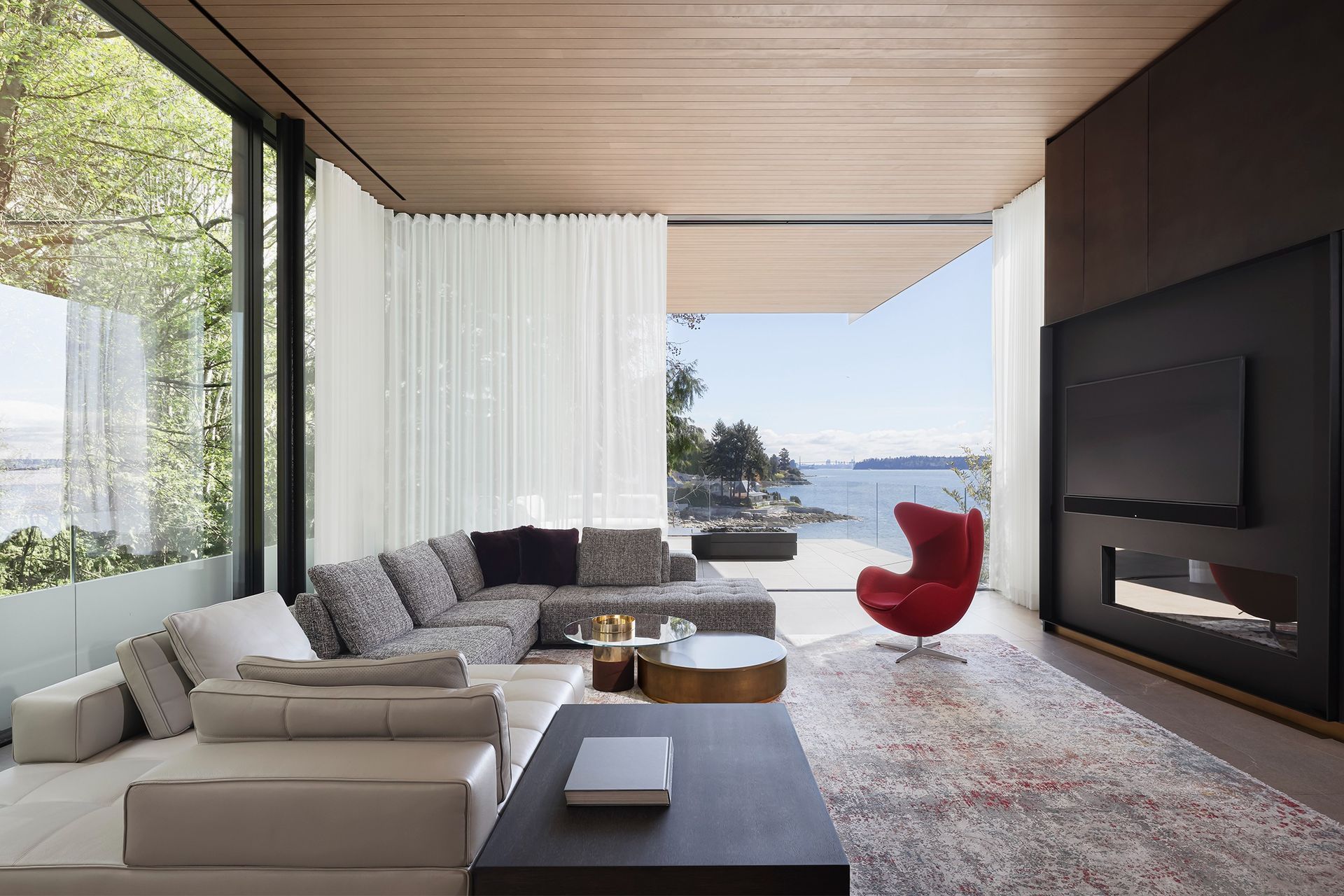 imgi20McleodBovell3478Marine0170-Pano.jpg