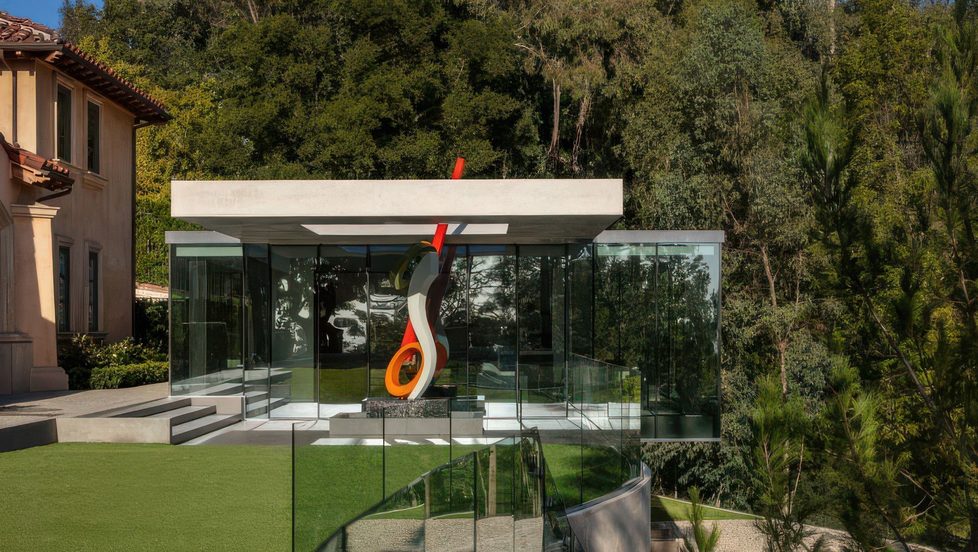 Contrasting Guest House banner