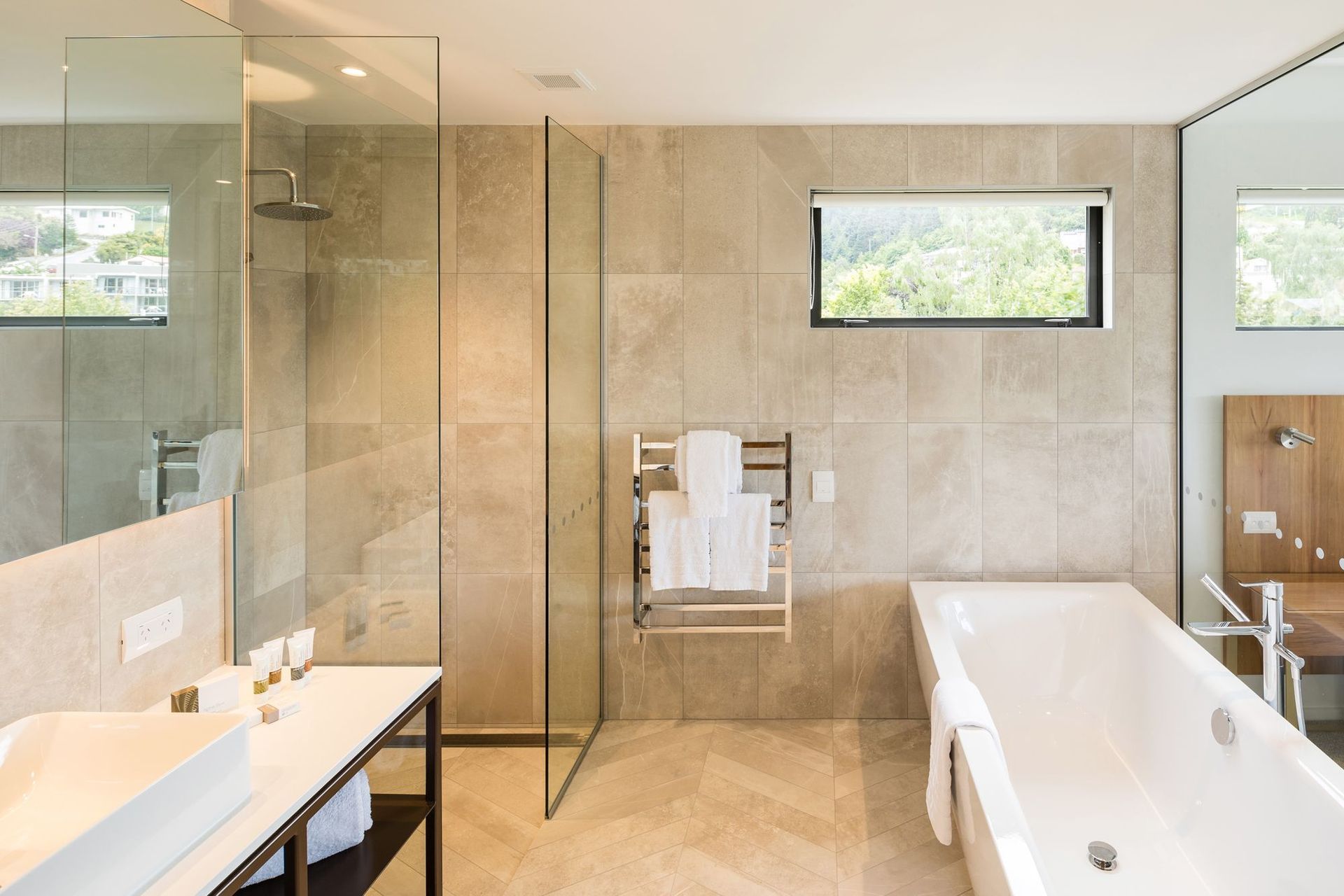 QPH Suites