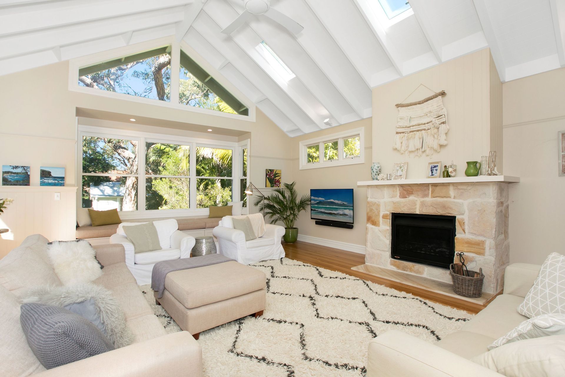 009Open2viewID370204-37CareelHeadRoad.jpg