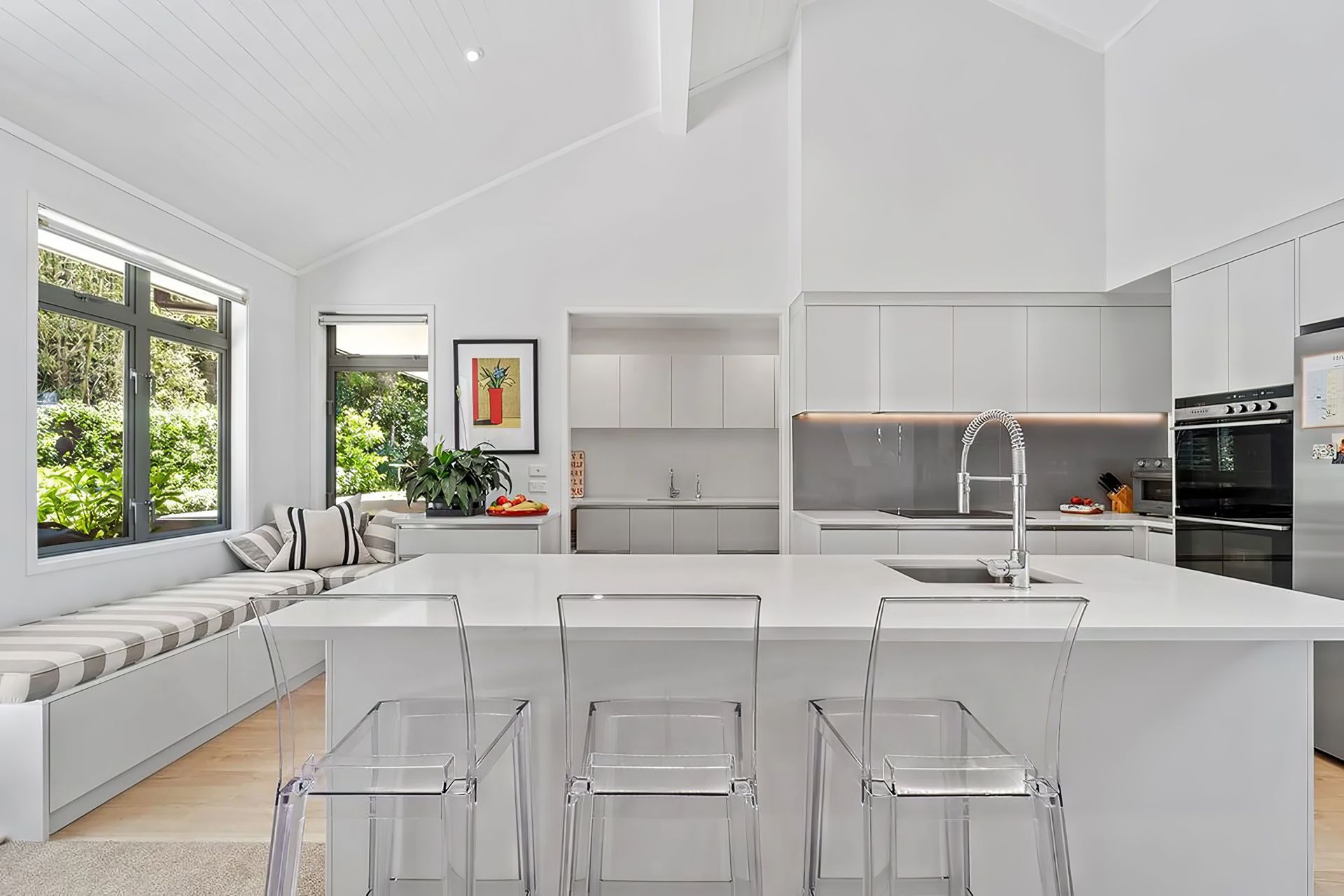 38-Awanui-Cres-Matakana-11-topaz-high-compression-15x.jpeg