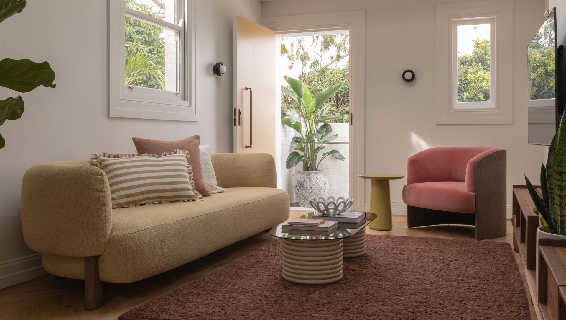 Australia Street Suites banner