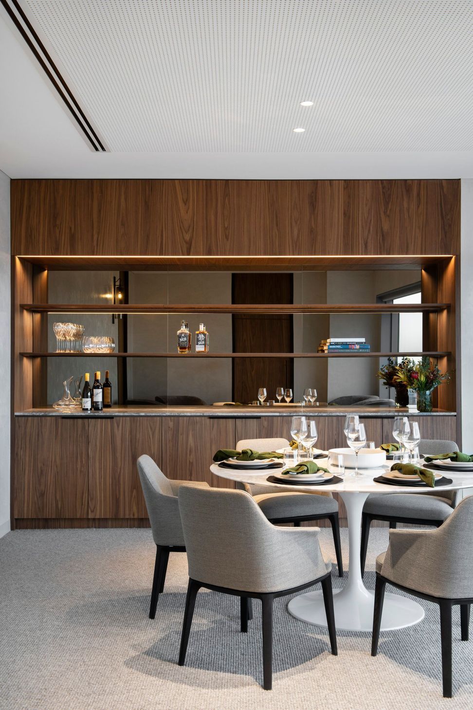 Canaccord-Genuity-Lignapal-Remax-Walnut-HPL-and-Lignapal-Walnut-Crown-Cut-Hot-Black-Nicole-England-15424-HR-scaled.jpg