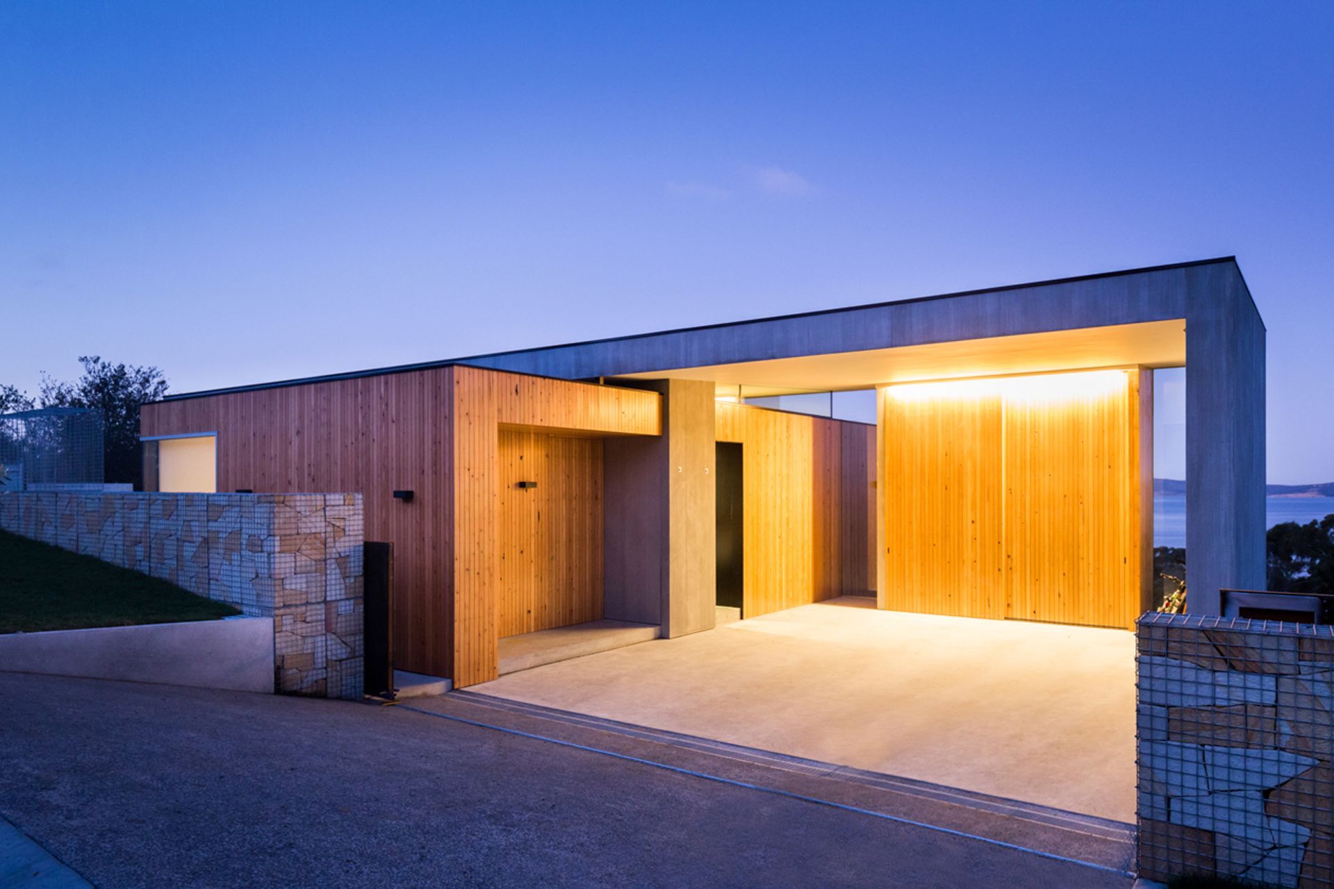 Elandra House