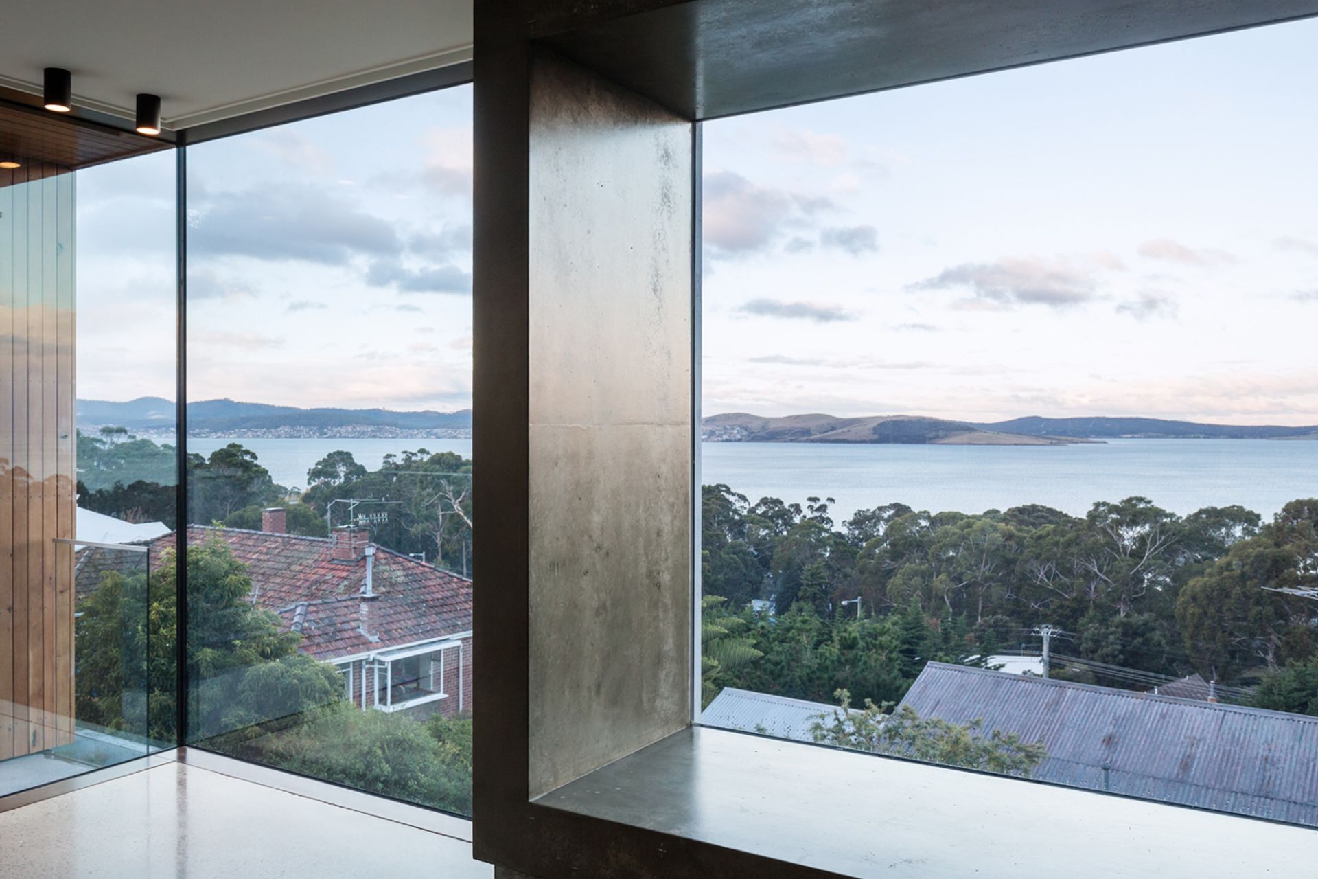 Elandra House