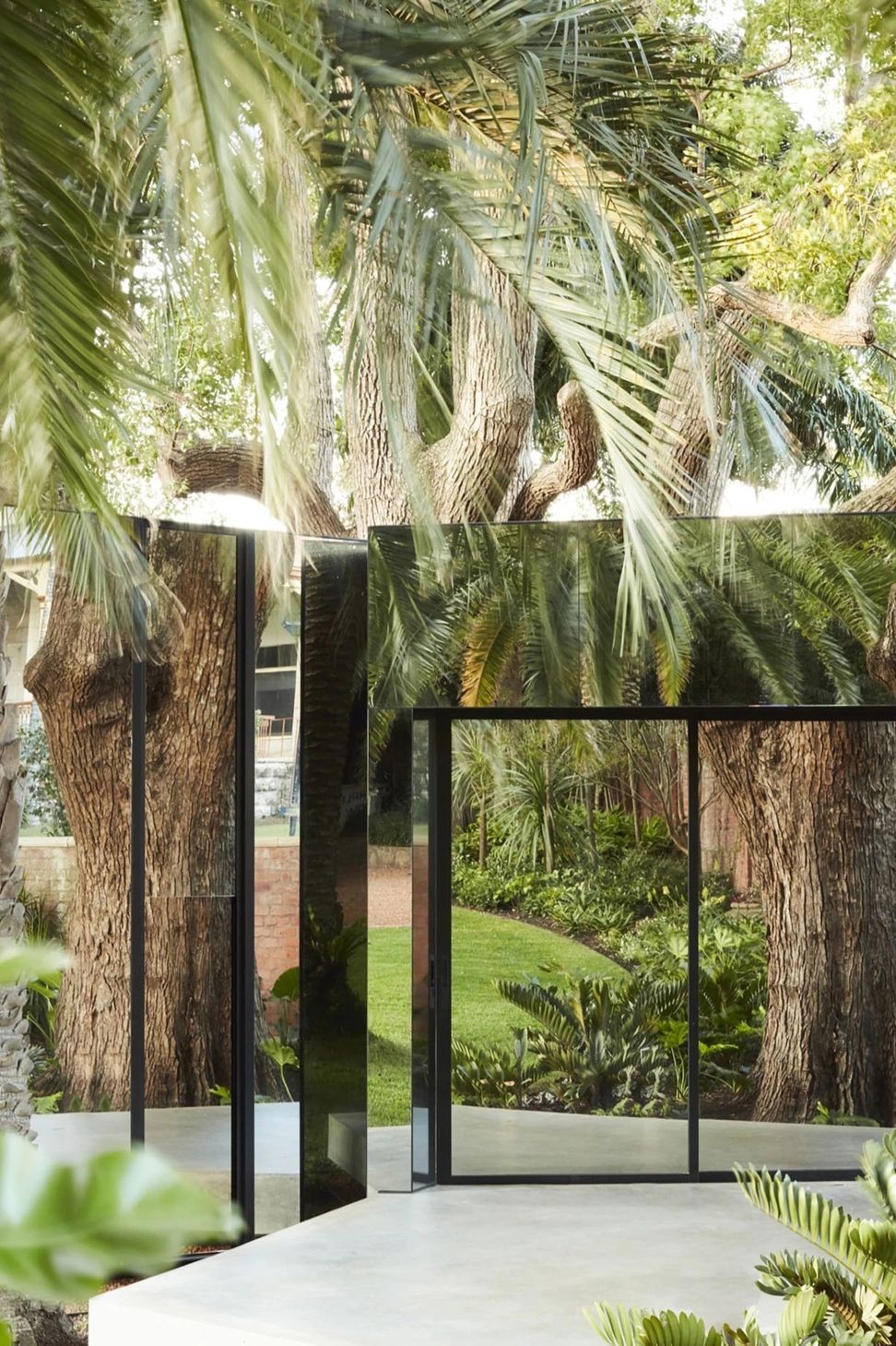 Stealth-Pavilion-project-023000pxL-ap-compressed.jpg