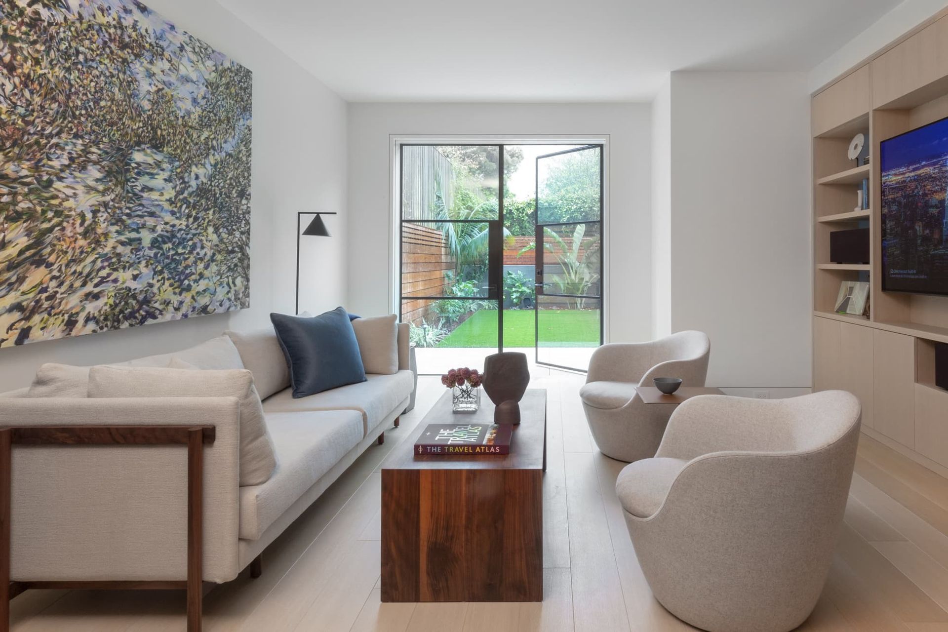imgi1007-Living-Room.jpg